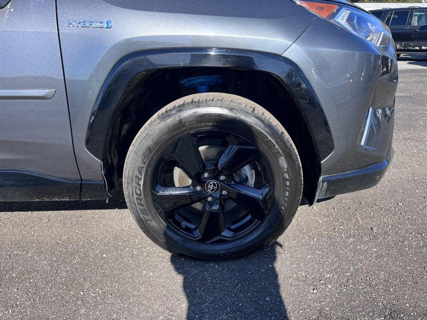 2019 Grey /Black Toyota RAV4 (2T3EWRFV7KW) with an 2.5l I-4 EFI Dohc Hybrid engine, Automatic transmission, located at 745 East Steele Rd., West Columbia, SC, 29170, (803) 755-9148, 33.927212, -81.148483 - Special Internet Price! 2019 Toyota RAV4 with AM/FM radio, Bluetooth, Backup camera, Navigation, Sunroof, Luggage rack, Push to start, Keyless entry, Leather interior, Heated front seats, Powered driver seat, Powered windows, Powered door locks, Plus more! - Photo#38