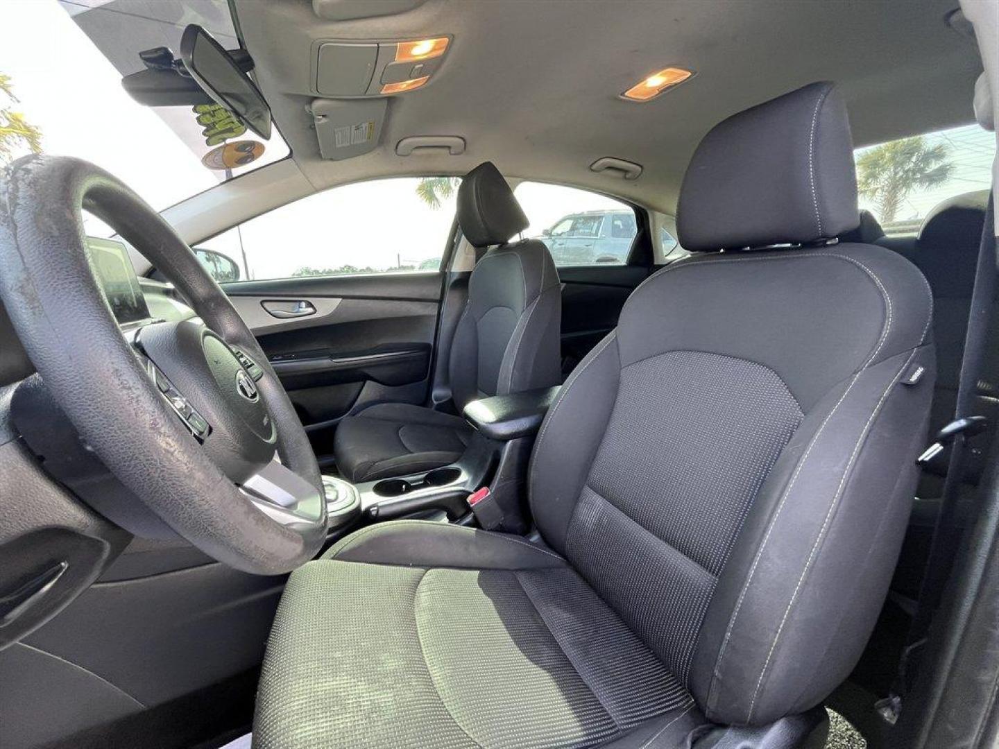 2020 Black /Black Kia Forte (3KPF24AD9LE) with an 2.0l I-4 MPI Dohc 2.0l engine, Automatic transmission, located at 745 East Steele Rd., West Columbia, SC, 29170, (803) 755-9148, 33.927212, -81.148483 - Special Internet Price! 2020 Kia Forte with AM/FM radio, Cruise control, Backup camera, Cloth interior, Powered windows, Powered door locks, Plus more! - Photo#19