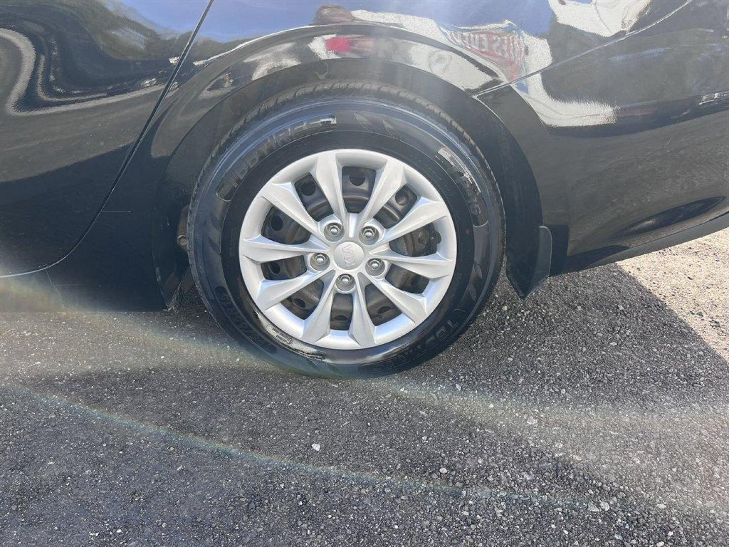 2020 Black /Black Kia Forte (3KPF24AD9LE) with an 2.0l I-4 MPI Dohc 2.0l engine, Automatic transmission, located at 745 East Steele Rd., West Columbia, SC, 29170, (803) 755-9148, 33.927212, -81.148483 - Special Internet Price! 2020 Kia Forte with AM/FM radio, Cruise control, Backup camera, Cloth interior, Powered windows, Powered door locks, Plus more! - Photo#31