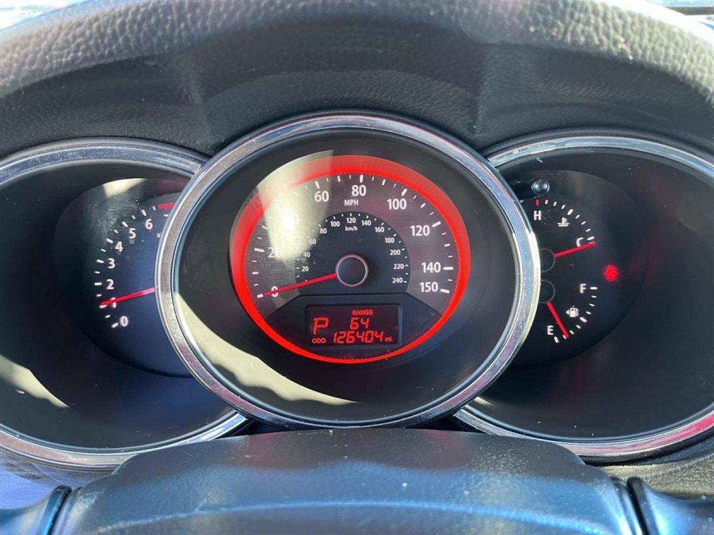 2012 Grey /Black Kia Sorento (5XYKW4A22CG) with an 3.5l V6 MPI Dohc Cvvt 3.5 engine, Automatic transmission, located at 745 East Steele Rd., West Columbia, SC, 29170, (803) 755-9148, 33.927212, -81.148483 - Special Internet Price! 2012 Kia Sorento with AM/FM radio, Cruise control, Backup camera, Navigation, Leather interior, 3rd row seating, Powered window, Powered door locks, Plus more! - Photo#10