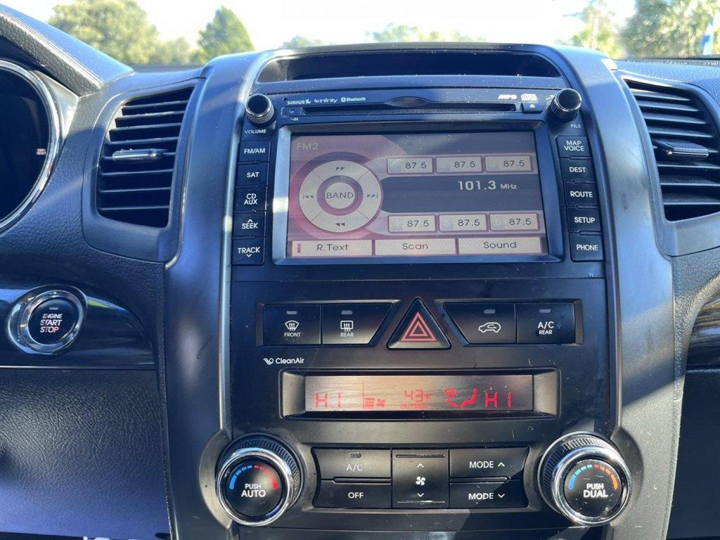 2012 Grey /Black Kia Sorento (5XYKW4A22CG) with an 3.5l V6 MPI Dohc Cvvt 3.5 engine, Automatic transmission, located at 745 East Steele Rd., West Columbia, SC, 29170, (803) 755-9148, 33.927212, -81.148483 - Special Internet Price! 2012 Kia Sorento with AM/FM radio, Cruise control, Backup camera, Navigation, Leather interior, 3rd row seating, Powered window, Powered door locks, Plus more! - Photo#13