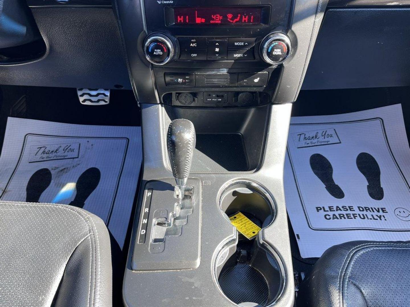 2012 Grey /Black Kia Sorento (5XYKW4A22CG) with an 3.5l V6 MPI Dohc Cvvt 3.5 engine, Automatic transmission, located at 745 East Steele Rd., West Columbia, SC, 29170, (803) 755-9148, 33.927212, -81.148483 - Special Internet Price! 2012 Kia Sorento with AM/FM radio, Cruise control, Backup camera, Navigation, Leather interior, 3rd row seating, Powered window, Powered door locks, Plus more! - Photo#16