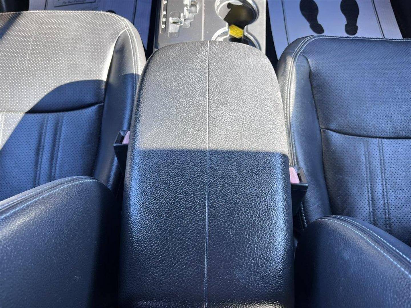 2012 Grey /Black Kia Sorento (5XYKW4A22CG) with an 3.5l V6 MPI Dohc Cvvt 3.5 engine, Automatic transmission, located at 745 East Steele Rd., West Columbia, SC, 29170, (803) 755-9148, 33.927212, -81.148483 - Special Internet Price! 2012 Kia Sorento with AM/FM radio, Cruise control, Backup camera, Navigation, Leather interior, 3rd row seating, Powered window, Powered door locks, Plus more! - Photo#17