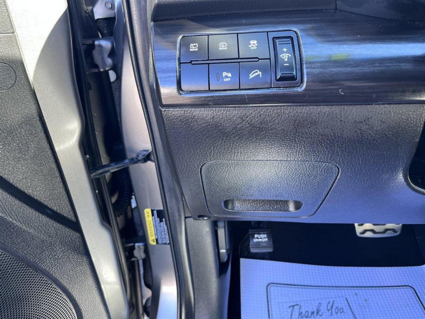 2012 Grey /Black Kia Sorento (5XYKW4A22CG) with an 3.5l V6 MPI Dohc Cvvt 3.5 engine, Automatic transmission, located at 745 East Steele Rd., West Columbia, SC, 29170, (803) 755-9148, 33.927212, -81.148483 - Special Internet Price! 2012 Kia Sorento with AM/FM radio, Cruise control, Backup camera, Navigation, Leather interior, 3rd row seating, Powered window, Powered door locks, Plus more! - Photo#19