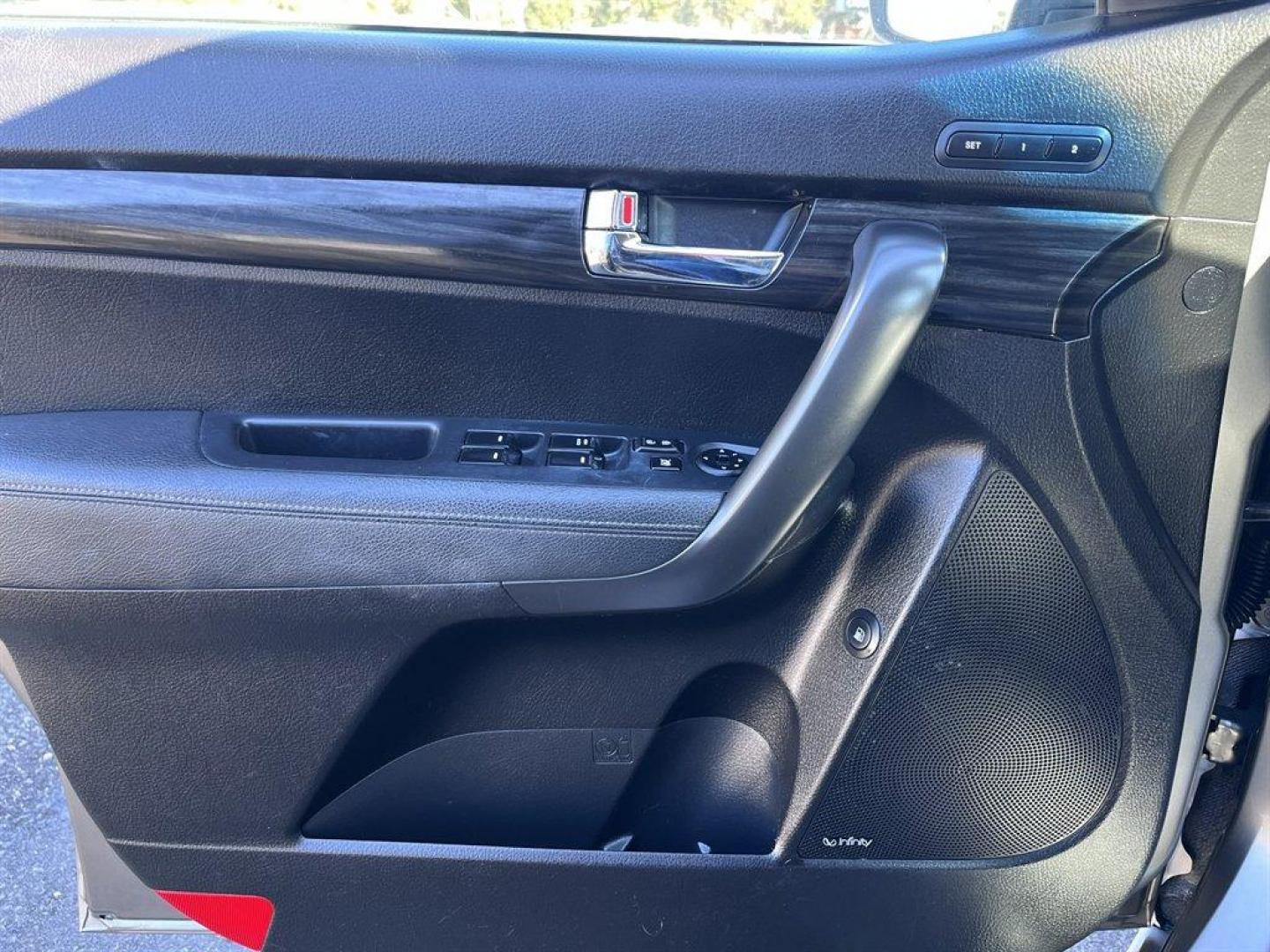 2012 Grey /Black Kia Sorento (5XYKW4A22CG) with an 3.5l V6 MPI Dohc Cvvt 3.5 engine, Automatic transmission, located at 745 East Steele Rd., West Columbia, SC, 29170, (803) 755-9148, 33.927212, -81.148483 - Special Internet Price! 2012 Kia Sorento with AM/FM radio, Cruise control, Backup camera, Navigation, Leather interior, 3rd row seating, Powered window, Powered door locks, Plus more! - Photo#20