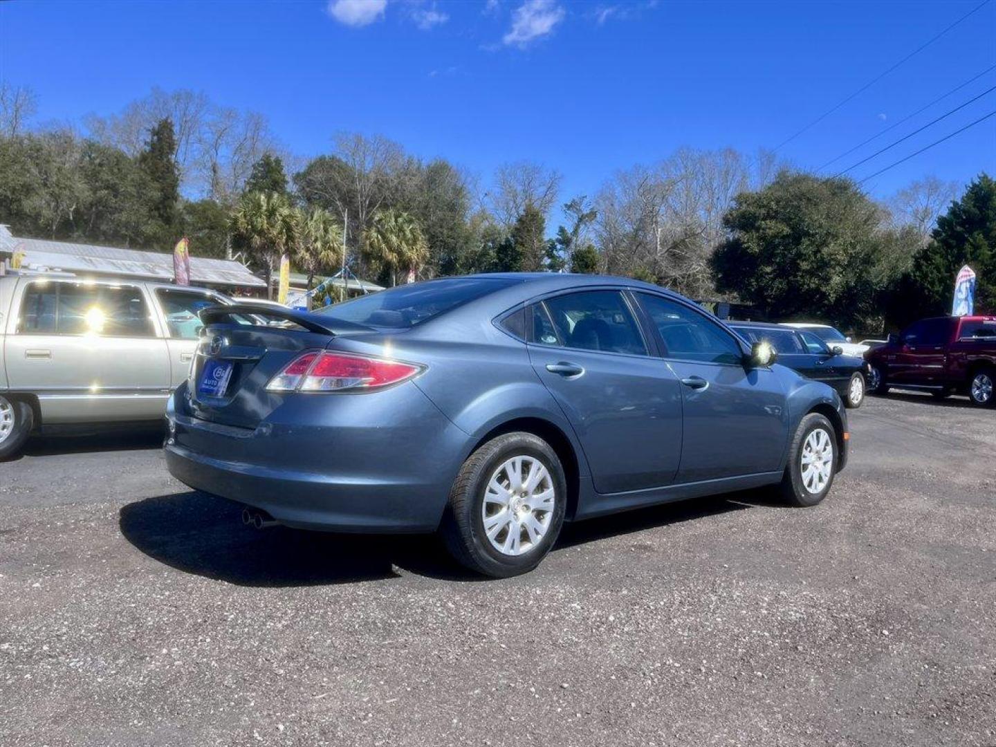 2013 Grey /Grey Mazda Mazda6 (1YVHZ8BH7D5) with an 2.5l I-4 MPI Dohc VVT 2.5 engine, Manual transmission, located at 745 East Steele Rd., West Columbia, SC, 29170, (803) 755-9148, 33.927212, -81.148483 - Special Internet Price! 2013 Mazda Mazda6 with AM/FM radio, Manual air conditioning, Cloth interior, Manaul Transmission, Powered windows, Powered door locks, Plus more! - Photo#3