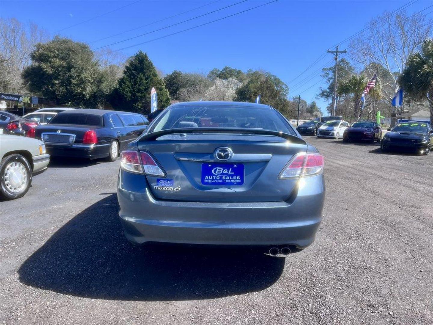 2013 Grey /Grey Mazda Mazda6 (1YVHZ8BH7D5) with an 2.5l I-4 MPI Dohc VVT 2.5 engine, Manual transmission, located at 745 East Steele Rd., West Columbia, SC, 29170, (803) 755-9148, 33.927212, -81.148483 - Special Internet Price! 2013 Mazda Mazda6 with AM/FM radio, Manual air conditioning, Cloth interior, Manaul Transmission, Powered windows, Powered door locks, Plus more! - Photo#4