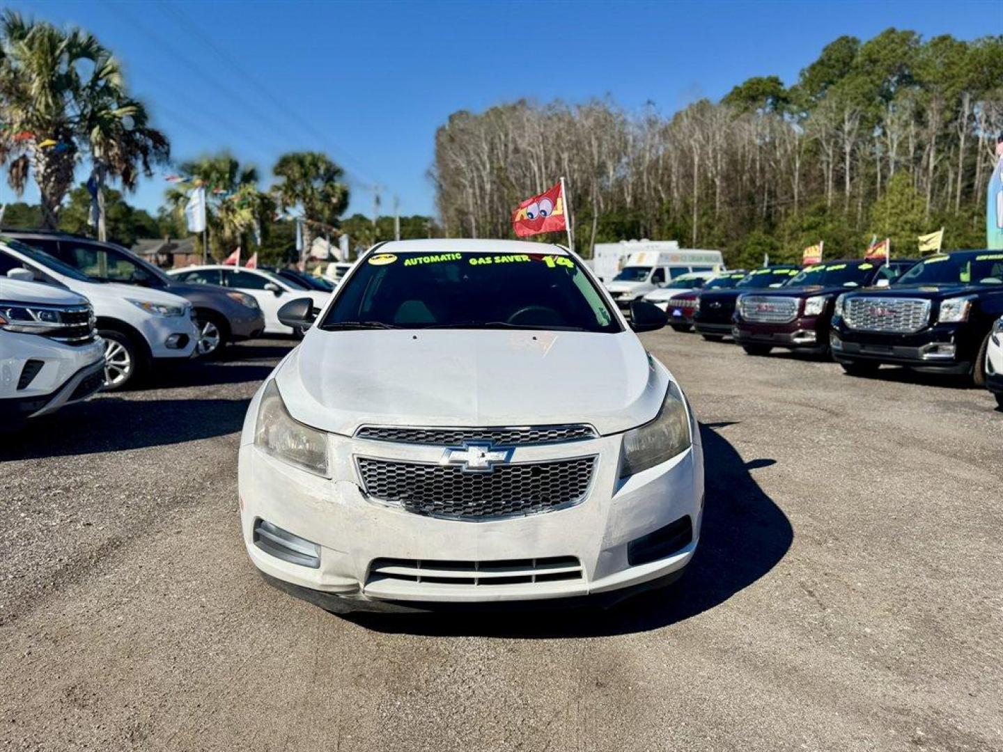 2014 White /Black Chevrolet Cruze (1G1PA5SH9E7) with an 1.8l I-4 MFI Dohc Flex 1. engine, Automatic transmission, located at 745 East Steele Rd., West Columbia, SC, 29170, (803) 755-9148, 33.927212, -81.148483 - Special Internet Price! 2014 Chevrolet Cruze - Photo#1