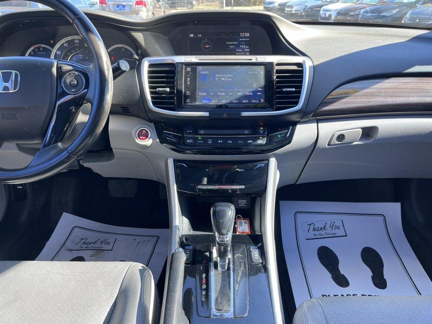 2017 Grey /Black Honda Accord (1HGCR2F86HA) with an 2.4l I-4 DI Dohc 2.4l engine, Automatic transmission, located at 745 East Steele Rd., West Columbia, SC, 29170, (803) 755-9148, 33.927212, -81.148483 - Special Internet Price! 2017 Honda Accord with AM/FM radio, Bluetooth, Backup camera, Sunroof, Leather interior, Powered driver seat, Powered windows, Powered door lock, Plus more! - Photo#11