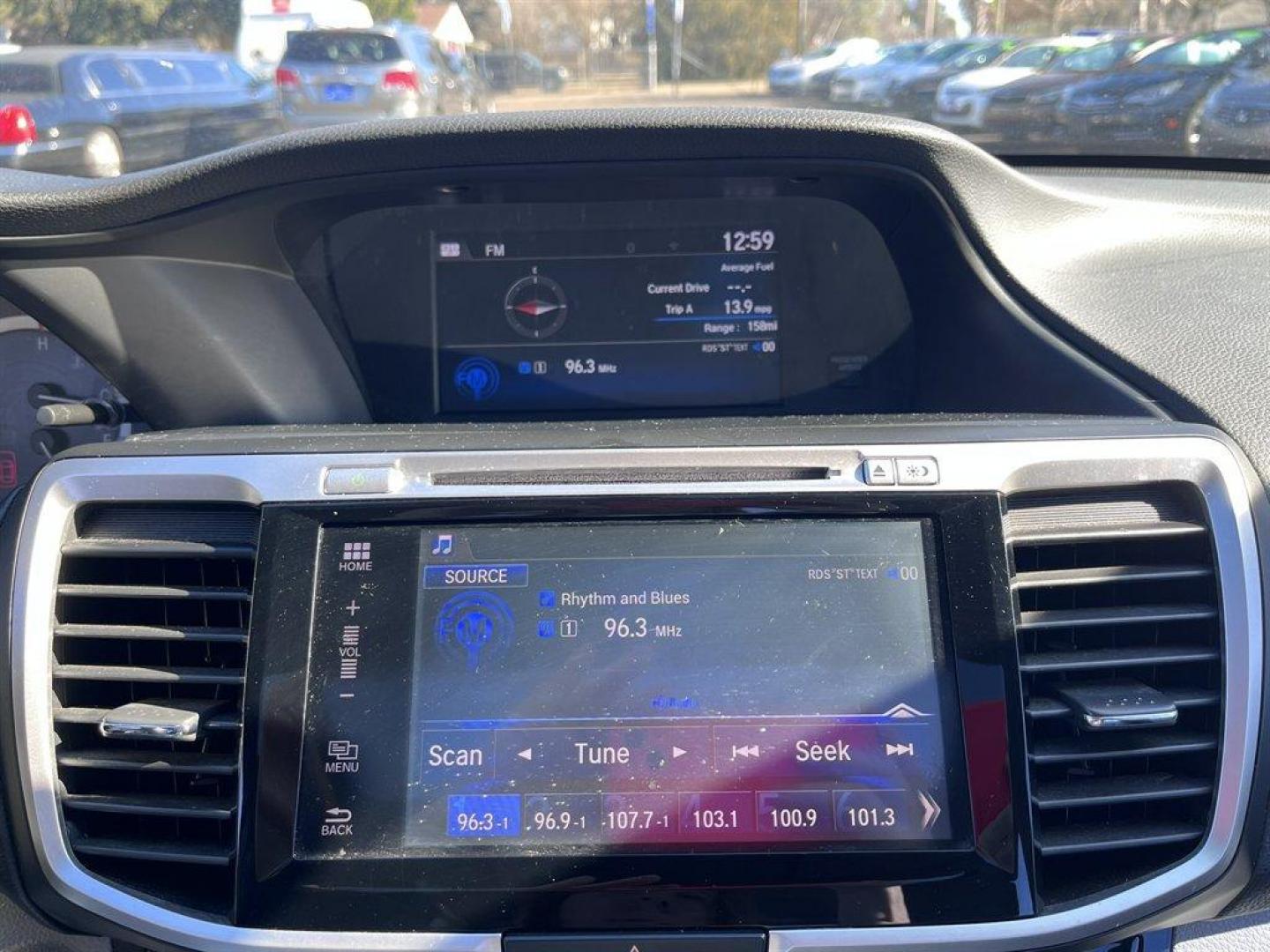 2017 Grey /Black Honda Accord (1HGCR2F86HA) with an 2.4l I-4 DI Dohc 2.4l engine, Automatic transmission, located at 745 East Steele Rd., West Columbia, SC, 29170, (803) 755-9148, 33.927212, -81.148483 - Special Internet Price! 2017 Honda Accord with AM/FM radio, Bluetooth, Backup camera, Sunroof, Leather interior, Powered driver seat, Powered windows, Powered door lock, Plus more! - Photo#13