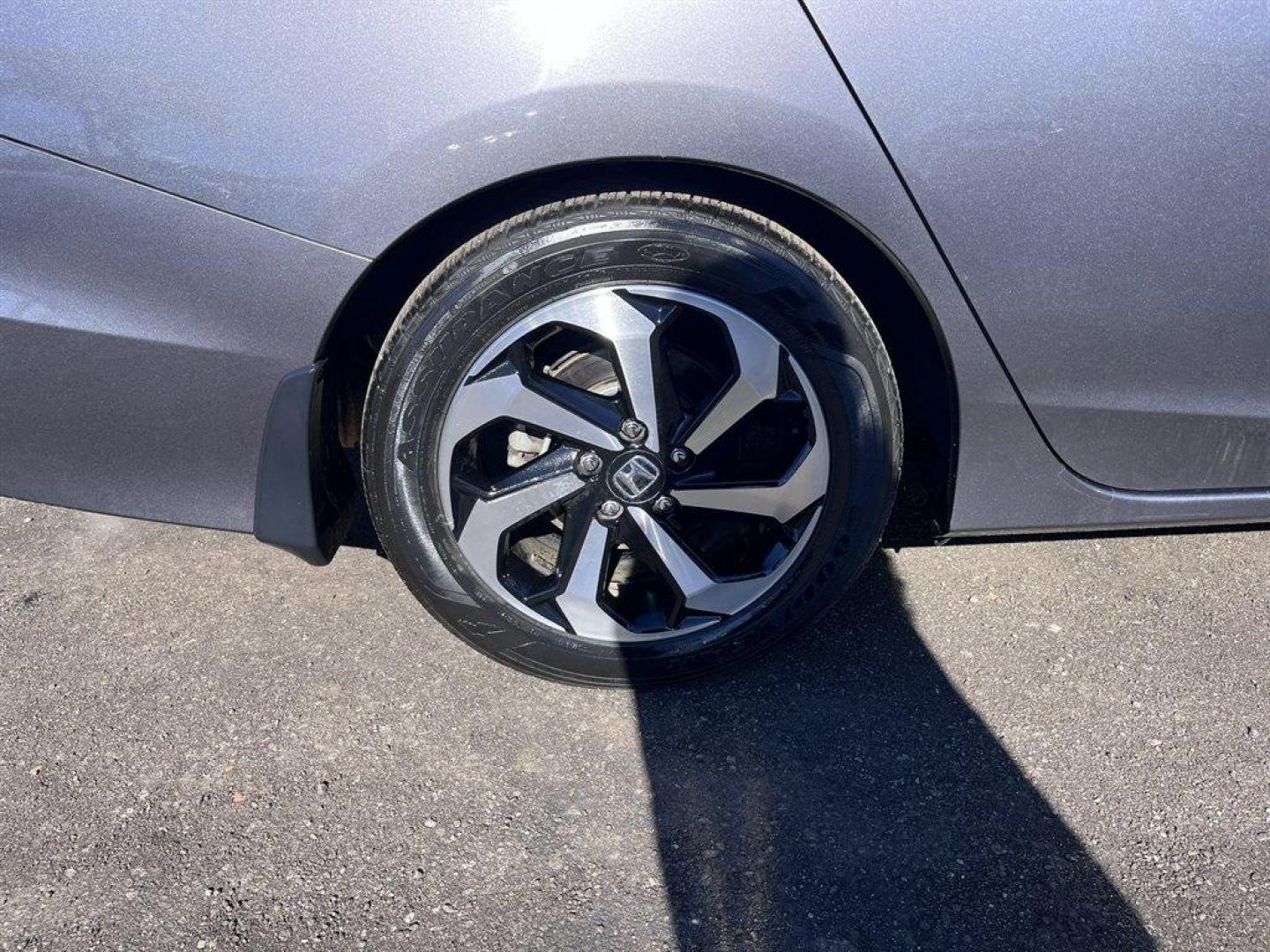 2017 Grey /Black Honda Accord (1HGCR2F86HA) with an 2.4l I-4 DI Dohc 2.4l engine, Automatic transmission, located at 745 East Steele Rd., West Columbia, SC, 29170, (803) 755-9148, 33.927212, -81.148483 - Special Internet Price! 2017 Honda Accord with AM/FM radio, Bluetooth, Backup camera, Sunroof, Leather interior, Powered driver seat, Powered windows, Powered door lock, Plus more! - Photo#35