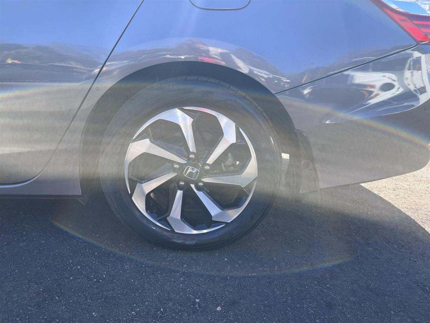 2017 Grey /Black Honda Accord (1HGCR2F86HA) with an 2.4l I-4 DI Dohc 2.4l engine, Automatic transmission, located at 745 East Steele Rd., West Columbia, SC, 29170, (803) 755-9148, 33.927212, -81.148483 - Special Internet Price! 2017 Honda Accord with AM/FM radio, Bluetooth, Backup camera, Sunroof, Leather interior, Powered driver seat, Powered windows, Powered door lock, Plus more! - Photo#36