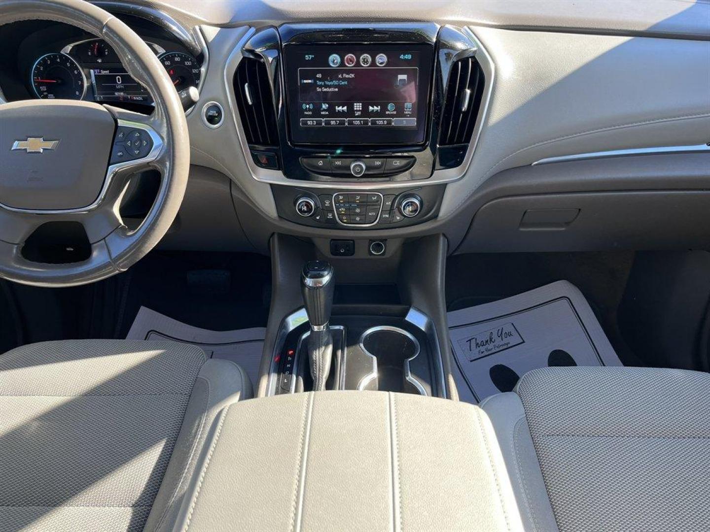 2019 Silver /Grey Chevrolet Traverse (1GNEVGKW6KJ) with an 3.6l V6 DI Dohc 3.6l engine, Automatic transmission, located at 745 East Steele Rd., West Columbia, SC, 29170, (803) 755-9148, 33.927212, -81.148483 - Special Internet Price! 2019 Chevrolet Traverse LT with AM/FM radio, Bluetooth, Backup camera, Cruise control, Manual air conditioning, Keyless entry, Push to start, Cloth interior, Powere driver seat, Powered liftgate, Powered windows, Powered door locks, Plus more! - Photo#11