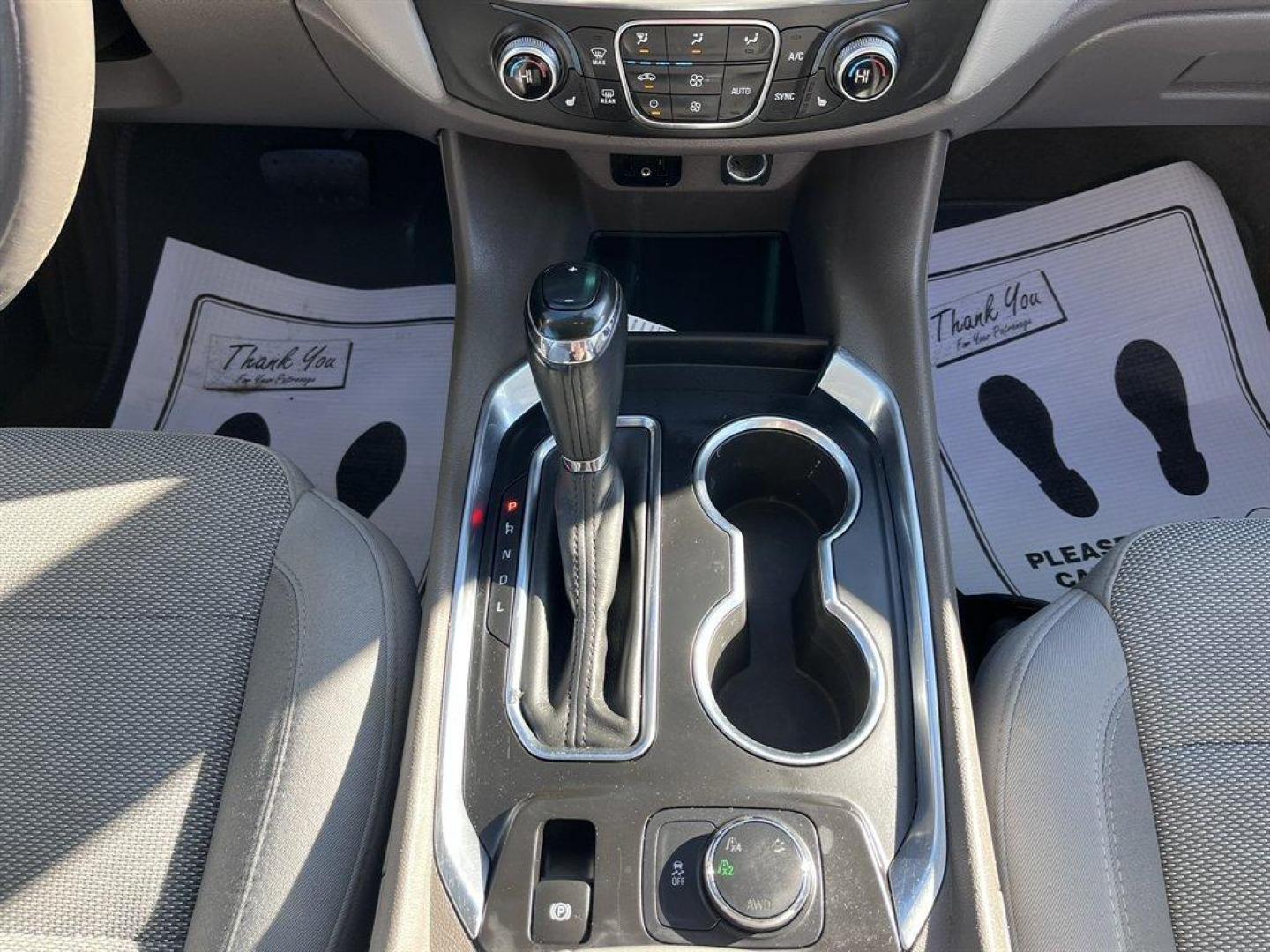 2019 Silver /Grey Chevrolet Traverse (1GNEVGKW6KJ) with an 3.6l V6 DI Dohc 3.6l engine, Automatic transmission, located at 745 East Steele Rd., West Columbia, SC, 29170, (803) 755-9148, 33.927212, -81.148483 - Special Internet Price! 2019 Chevrolet Traverse LT with AM/FM radio, Bluetooth, Backup camera, Cruise control, Manual air conditioning, Keyless entry, Push to start, Cloth interior, Powere driver seat, Powered liftgate, Powered windows, Powered door locks, Plus more! - Photo#16