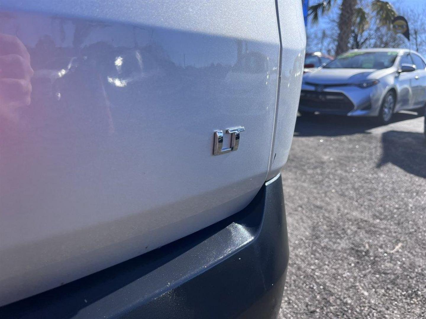 2019 Silver /Grey Chevrolet Traverse (1GNEVGKW6KJ) with an 3.6l V6 DI Dohc 3.6l engine, Automatic transmission, located at 745 East Steele Rd., West Columbia, SC, 29170, (803) 755-9148, 33.927212, -81.148483 - Special Internet Price! 2019 Chevrolet Traverse LT with AM/FM radio, Bluetooth, Backup camera, Cruise control, Manual air conditioning, Keyless entry, Push to start, Cloth interior, Powere driver seat, Powered liftgate, Powered windows, Powered door locks, Plus more! - Photo#35