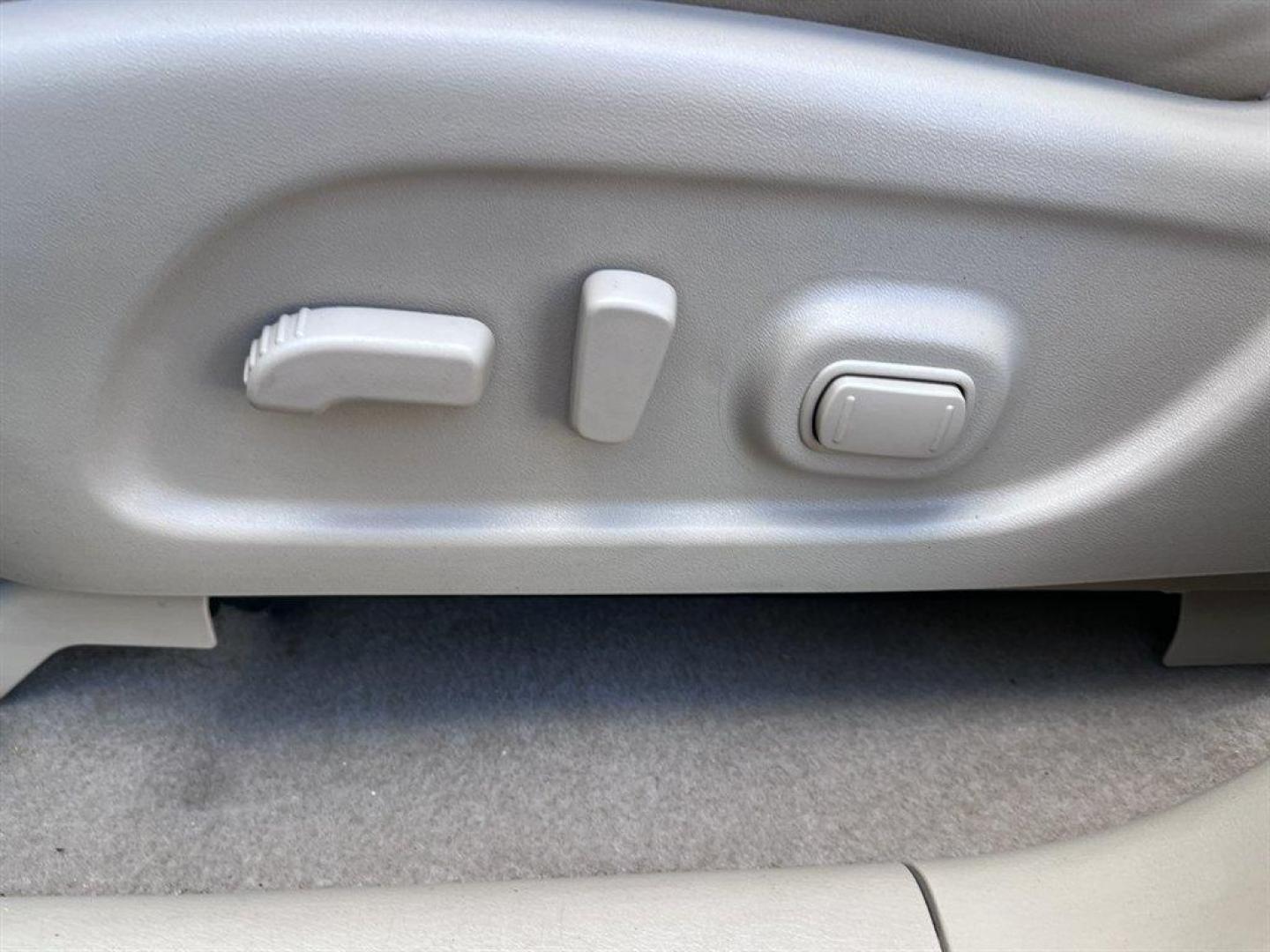 2015 Black /Taupe Nissan Pathfinder (5N1AR2MN9FC) with an 3.5l V6 Smpi Dohc Cvtcs 3 engine, Automatic transmission, located at 745 East Steele Rd., West Columbia, SC, 29170, (803) 755-9148, 33.927212, -81.148483 - Special Internet Price! 2015 Nissan Pathfinder with AM/FM radio, Bluetooth, Navigation, Cruise control, Keyless entry, Push to start, Dual sunroof, Leather interior, 3rd row seating, Heated seats, Powered liftgate, Powered door locks, Powered windows, Plus more! - Photo#24