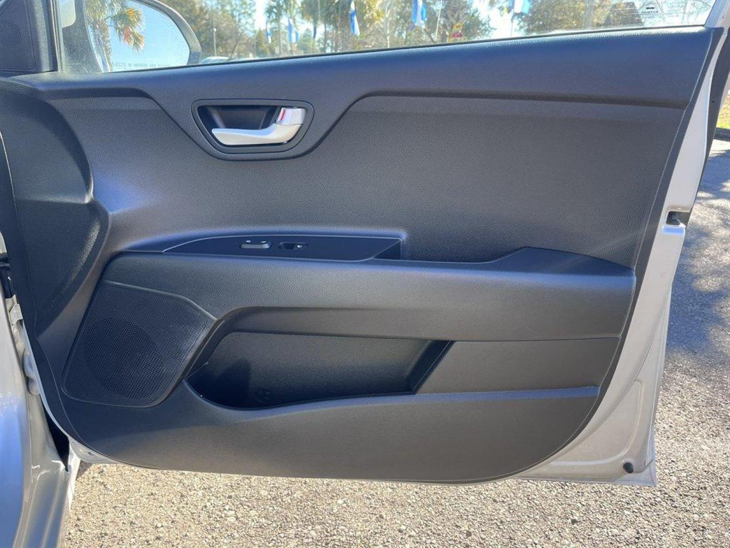 2021 Silver /Black Kia Rio (3KPA24AD5ME) with an 1.6l I-4 DI Dohc Cvvt 1.6 engine, Automatic transmission, located at 745 East Steele Rd., West Columbia, SC, 29170, (803) 755-9148, 33.927212, -81.148483 - Special Internet Price! 2021 Kia Rio S with AM/FM radio, Bluetooth, Backup camera, Cruise control, Manual air conditioning, Cloth interior, Keyless entry, Powered windows, Powered door locks, Plus more! - Photo#26