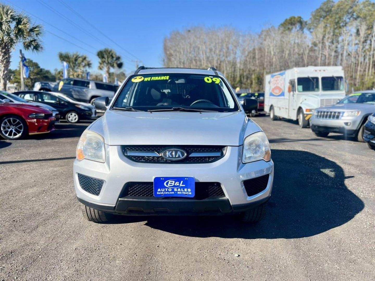 2009 Silver /Black Kia Sportage (KNDJF723997) with an 2.7l V6 MPI Dohc 2.7l engine, Automatic transmission, located at 745 East Steele Rd., West Columbia, SC, 29170, (803) 755-9148, 33.927212, -81.148483 - Special Internet Price! 2009 Kia Sportage with AM/FM radio, Cruise control, Manual air conditioning, Cloth interior, Powered windows, Powered door locks, Plus more! - Photo#1