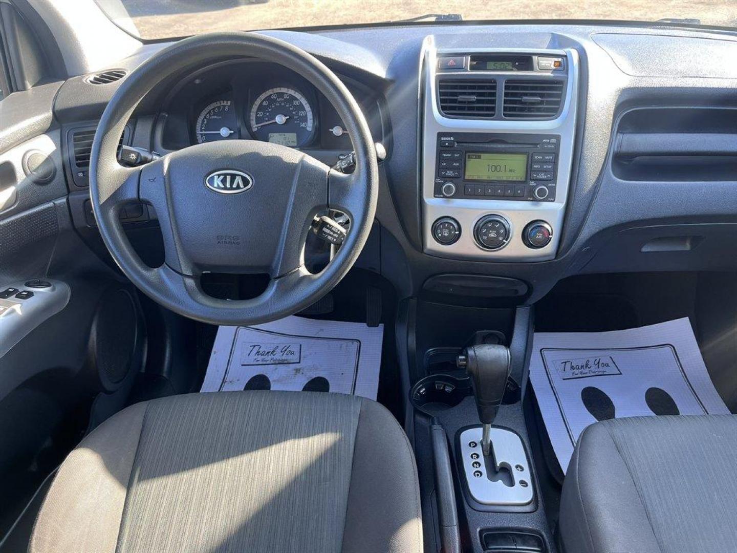 2009 Silver /Black Kia Sportage (KNDJF723997) with an 2.7l V6 MPI Dohc 2.7l engine, Automatic transmission, located at 745 East Steele Rd., West Columbia, SC, 29170, (803) 755-9148, 33.927212, -81.148483 - Special Internet Price! 2009 Kia Sportage with AM/FM radio, Cruise control, Manual air conditioning, Cloth interior, Powered windows, Powered door locks, Plus more! - Photo#6