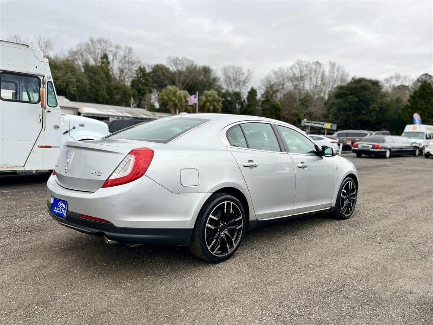 2013 Silver /Black Lincoln MKS (1LNHL9DK1DG) with an 3.7l V6 Smpi TI-VCT 3.7l engine, Automatic transmission, located at 745 East Steele Rd., West Columbia, SC, 29170, (803) 755-9148, 33.927212, -81.148483 - Special Internet Price! 2013 Lincoln MKS with AM/FM radio, Bluetooth, Backup camera. Navigation, Cruise control, Keyless entry, Push to start, Dual sunroof, Leather interior, Powered front seats, Powered windows, Powered door locks, Plus more! - Photo#3