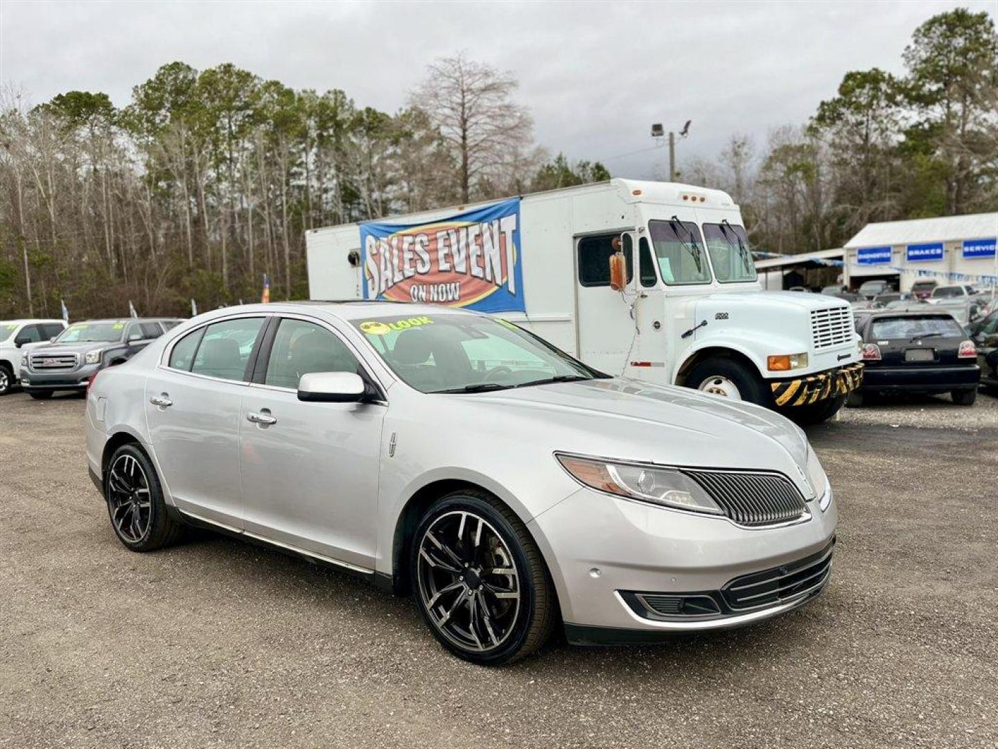 2013 Silver /Black Lincoln MKS (1LNHL9DK1DG) with an 3.7l V6 Smpi TI-VCT 3.7l engine, Automatic transmission, located at 745 East Steele Rd., West Columbia, SC, 29170, (803) 755-9148, 33.927212, -81.148483 - Special Internet Price! 2013 Lincoln MKS with AM/FM radio, Bluetooth, Backup camera. Navigation, Cruise control, Keyless entry, Push to start, Dual sunroof, Leather interior, Powered front seats, Powered windows, Powered door locks, Plus more! - Photo#4