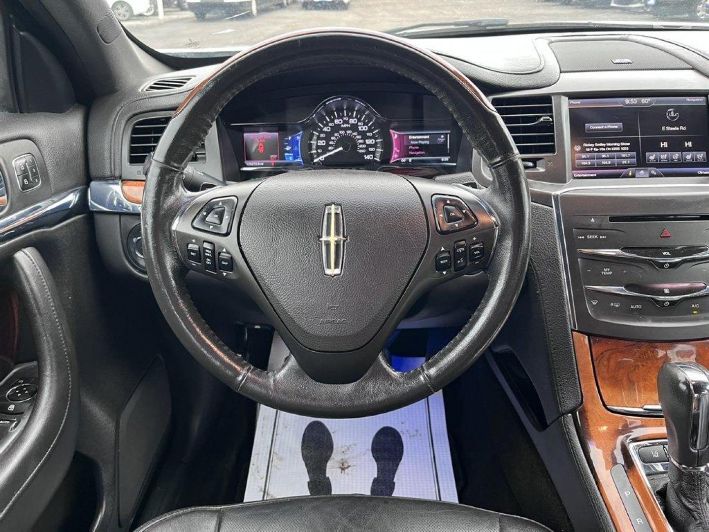 2013 Silver /Black Lincoln MKS (1LNHL9DK1DG) with an 3.7l V6 Smpi TI-VCT 3.7l engine, Automatic transmission, located at 745 East Steele Rd., West Columbia, SC, 29170, (803) 755-9148, 33.927212, -81.148483 - Special Internet Price! 2013 Lincoln MKS with AM/FM radio, Bluetooth, Backup camera. Navigation, Cruise control, Keyless entry, Push to start, Dual sunroof, Leather interior, Powered front seats, Powered windows, Powered door locks, Plus more! - Photo#7