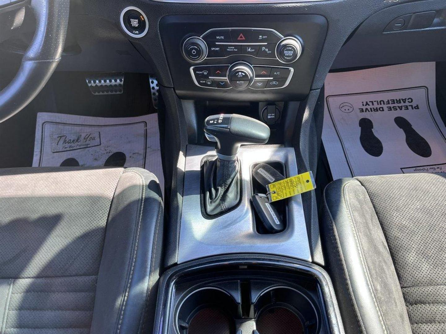 2017 Black /Black Dodge Charger (2C3CDXCT3HH) with an 5.7l V8 SFI Hemi MLT-Disp engine, Automatic transmission, located at 745 East Steele Rd., West Columbia, SC, 29170, (803) 755-9148, 33.927212, -81.148483 - Special Internet Price! 2017 Dodge Charger R/T Hemi with AM/FM radio, Bluetooth, Backup camera, Navigation, Sunroof, Heated seats, Keyless entry, Push to start, Powered windows, Powered door locks, Plus more! - Photo#18