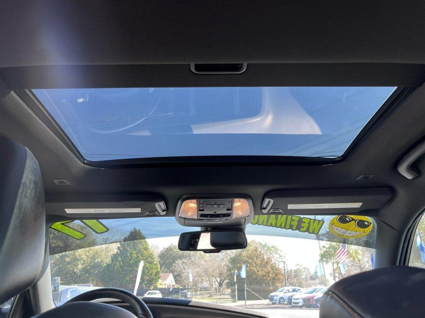 2017 Black /Black Dodge Charger (2C3CDXCT3HH) with an 5.7l V8 SFI Hemi MLT-Disp engine, Automatic transmission, located at 745 East Steele Rd., West Columbia, SC, 29170, (803) 755-9148, 33.927212, -81.148483 - Special Internet Price! 2017 Dodge Charger R/T Hemi with AM/FM radio, Bluetooth, Backup camera, Navigation, Sunroof, Heated seats, Keyless entry, Push to start, Powered windows, Powered door locks, Plus more! - Photo#22