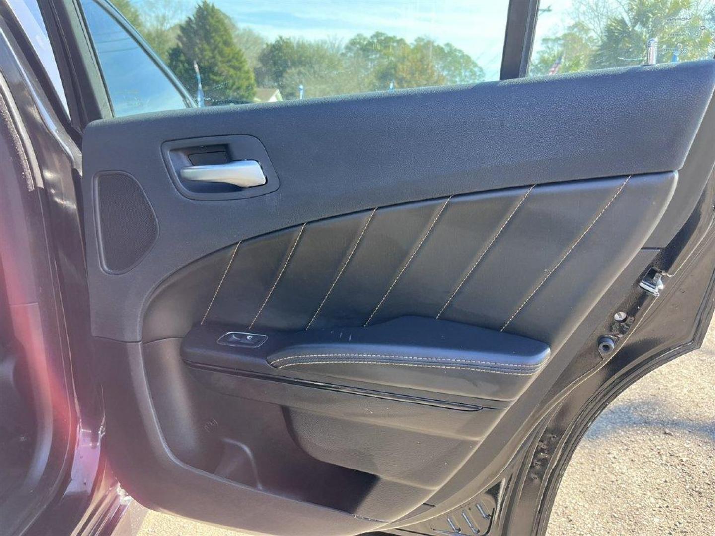 2017 Black /Black Dodge Charger (2C3CDXCT3HH) with an 5.7l V8 SFI Hemi MLT-Disp engine, Automatic transmission, located at 745 East Steele Rd., West Columbia, SC, 29170, (803) 755-9148, 33.927212, -81.148483 - Special Internet Price! 2017 Dodge Charger R/T Hemi with AM/FM radio, Bluetooth, Backup camera, Navigation, Sunroof, Heated seats, Keyless entry, Push to start, Powered windows, Powered door locks, Plus more! - Photo#31