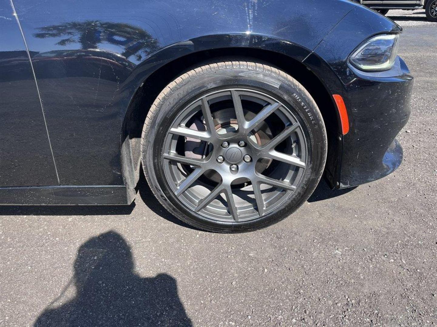 2017 Black /Black Dodge Charger (2C3CDXCT3HH) with an 5.7l V8 SFI Hemi MLT-Disp engine, Automatic transmission, located at 745 East Steele Rd., West Columbia, SC, 29170, (803) 755-9148, 33.927212, -81.148483 - Special Internet Price! 2017 Dodge Charger R/T Hemi with AM/FM radio, Bluetooth, Backup camera, Navigation, Sunroof, Heated seats, Keyless entry, Push to start, Powered windows, Powered door locks, Plus more! - Photo#36