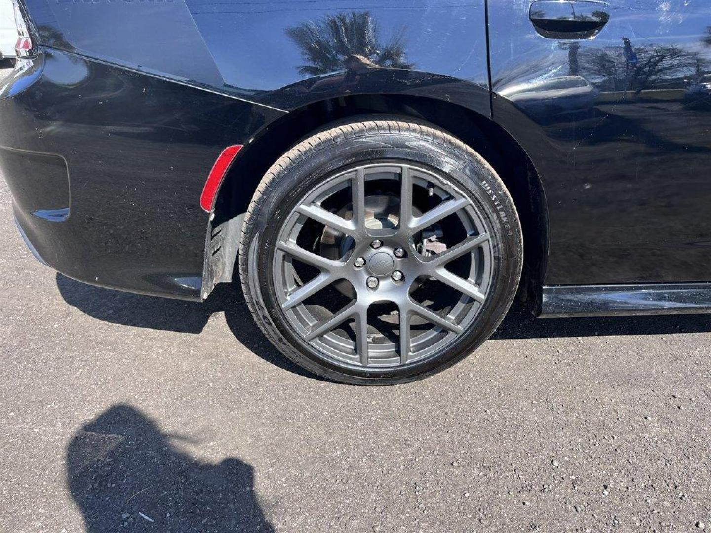 2017 Black /Black Dodge Charger (2C3CDXCT3HH) with an 5.7l V8 SFI Hemi MLT-Disp engine, Automatic transmission, located at 745 East Steele Rd., West Columbia, SC, 29170, (803) 755-9148, 33.927212, -81.148483 - Special Internet Price! 2017 Dodge Charger R/T Hemi with AM/FM radio, Bluetooth, Backup camera, Navigation, Sunroof, Heated seats, Keyless entry, Push to start, Powered windows, Powered door locks, Plus more! - Photo#37