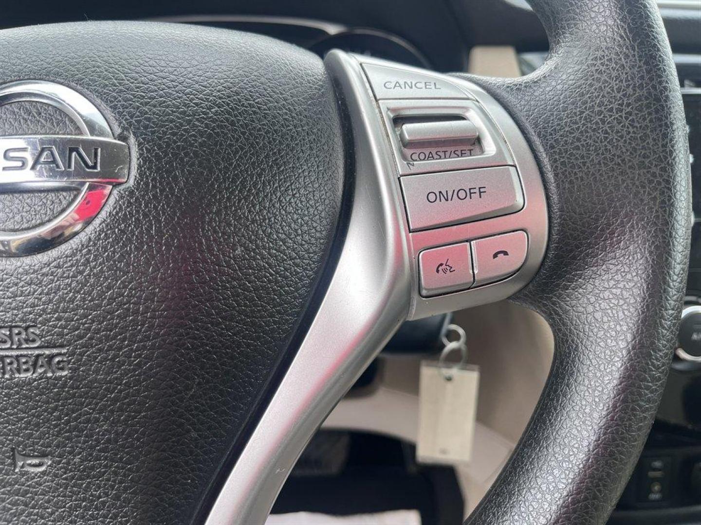 2016 Grey /Tan Nissan Rogue (KNMAT2MT0GP) with an 2.5l I-4 MPI Dohc 2.5l engine, Automatic transmission, located at 745 East Steele Rd., West Columbia, SC, 29170, (803) 755-9148, 33.927212, -81.148483 - Special Internet Price! 2016 Nissan Rogue with AM/FM radio, Cruise control, Backup camera, Keyless entry, Cloth interior, Powered windows, Powered door locks, Plus more! - Photo#9