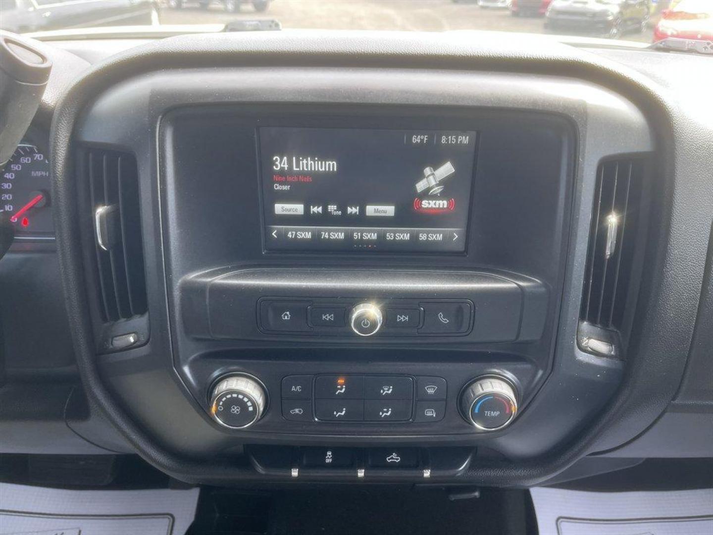 2017 White /Grey GMC Sierra 1500 (1GTV2LEC0HZ) with an 5.3l V8 DI VVT Flex 5.3l engine, Automatic transmission, located at 745 East Steele Rd., West Columbia, SC, 29170, (803) 755-9148, 33.927212, -81.148483 - Special Internet Price! 2017 GMC Sierra 1500 with AM/FM radio, Bluetooth, Backup camera, Keyless entry, Cloth interior. Powered windows, Powered door locks, Plus more! - Photo#11