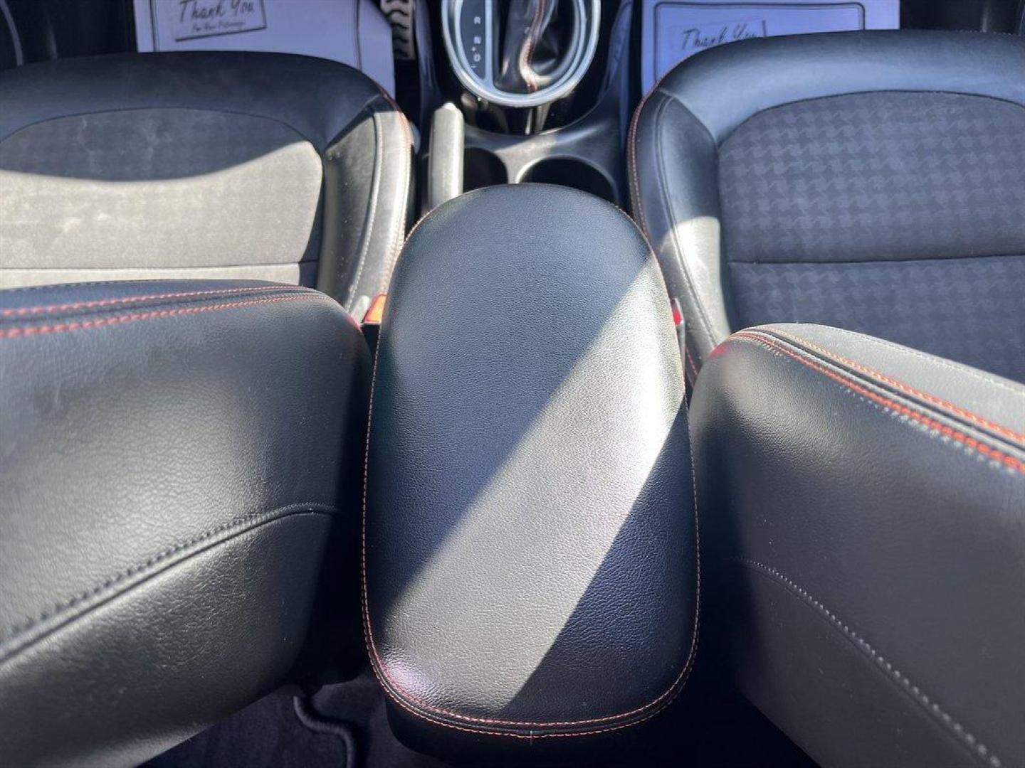 2019 Black /Black Kia Soul (KNDJX3AA2K7) with an 1.6l I-4 DI Dohc T/C 1.6l engine, Automatic transmission, located at 745 East Steele Rd., West Columbia, SC, 29170, (803) 755-9148, 33.927212, -81.148483 - Special Internet Price! 2019 Kia Soul with AM/FM radio, Bluetooth, Backup camera, Navigation, Panoramic sunroof, Keyless entry, Push to start, Powered windows, Powered door locks, Plus more! - Photo#17