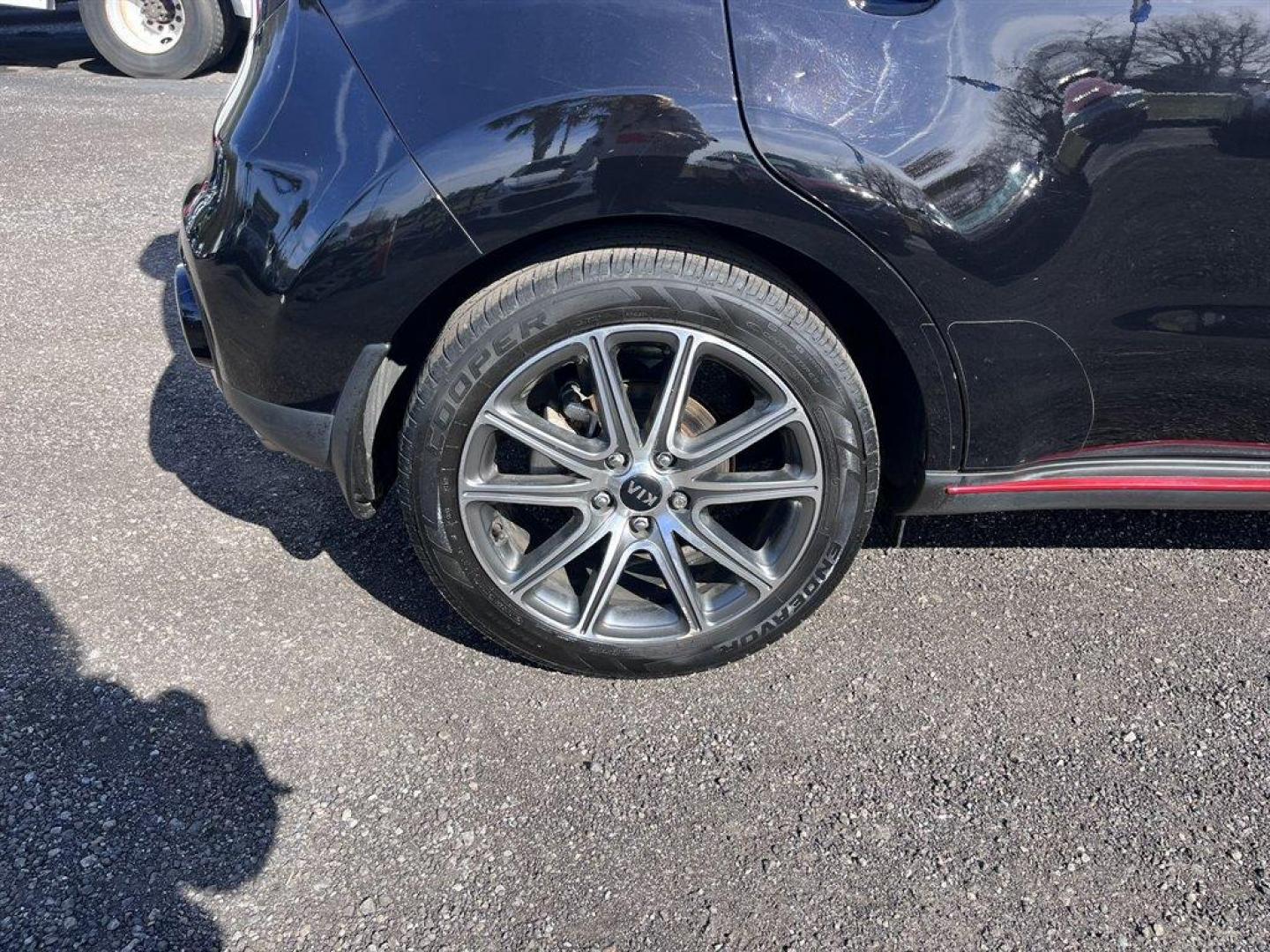 2019 Black /Black Kia Soul (KNDJX3AA2K7) with an 1.6l I-4 DI Dohc T/C 1.6l engine, Automatic transmission, located at 745 East Steele Rd., West Columbia, SC, 29170, (803) 755-9148, 33.927212, -81.148483 - Special Internet Price! 2019 Kia Soul with AM/FM radio, Bluetooth, Backup camera, Navigation, Panoramic sunroof, Keyless entry, Push to start, Powered windows, Powered door locks, Plus more! - Photo#37