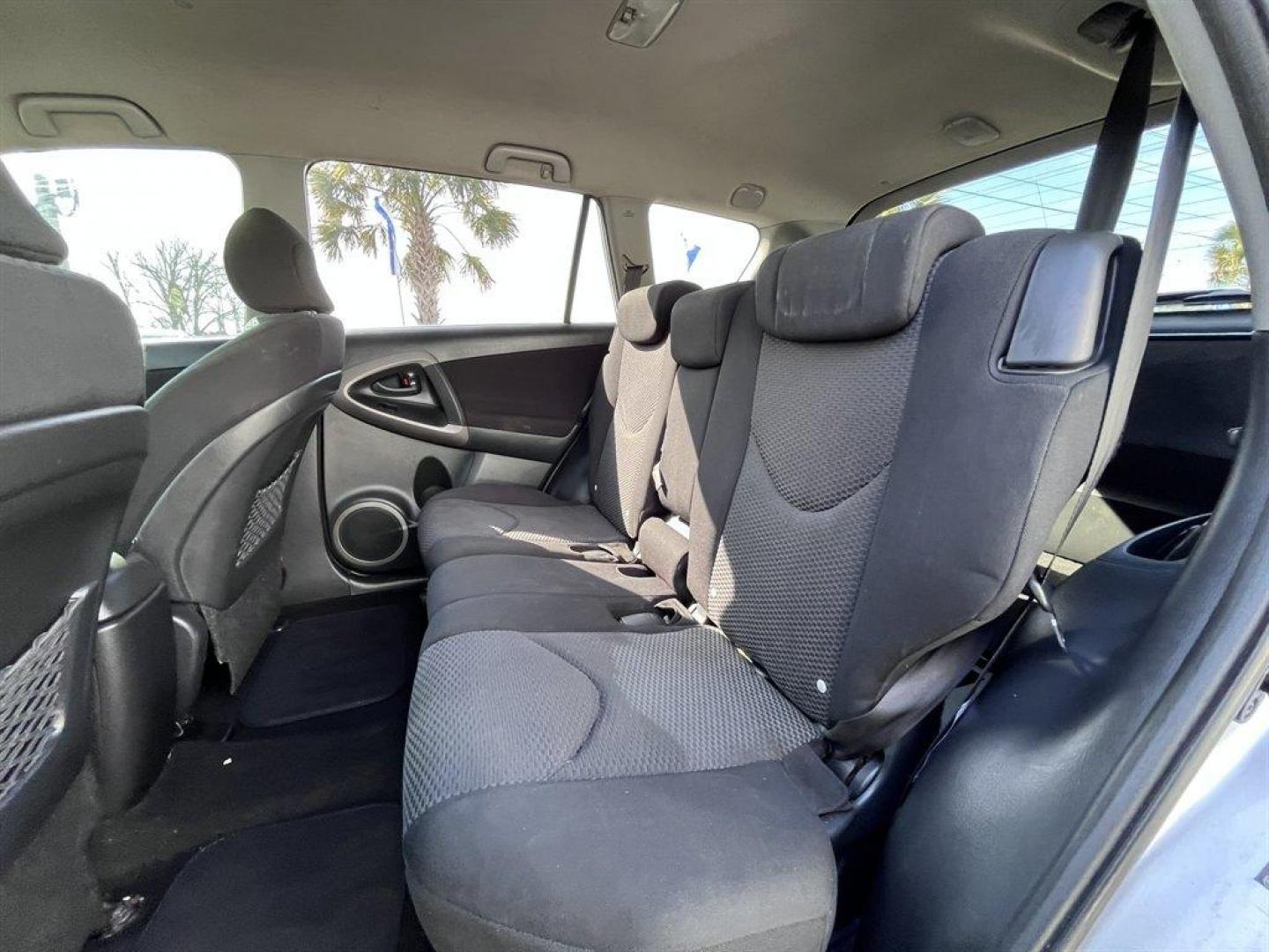 2006 Silver /Grey Toyota RAV4 (JTMZD32V866) with an 2.4l I-4 SFI Dohc 2.4l engine, Auto transmission, located at 745 East Steele Rd., West Columbia, SC, 29170, (803) 755-9148, 33.927212, -81.148483 - Special Internet Price! 2006 Toyota RAV4 with AM/FM radio, Cruise control, Manual air conditioning, Keyless entry, Cloth interior, Powered windows, Powered door locks, Plus more! - Photo#19