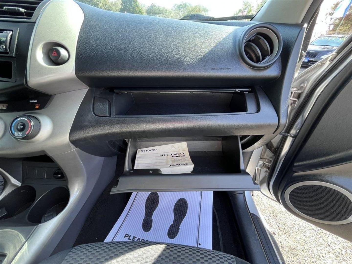 2006 Silver /Grey Toyota RAV4 (JTMZD32V866) with an 2.4l I-4 SFI Dohc 2.4l engine, Auto transmission, located at 745 East Steele Rd., West Columbia, SC, 29170, (803) 755-9148, 33.927212, -81.148483 - Special Internet Price! 2006 Toyota RAV4 with AM/FM radio, Cruise control, Manual air conditioning, Keyless entry, Cloth interior, Powered windows, Powered door locks, Plus more! - Photo#25