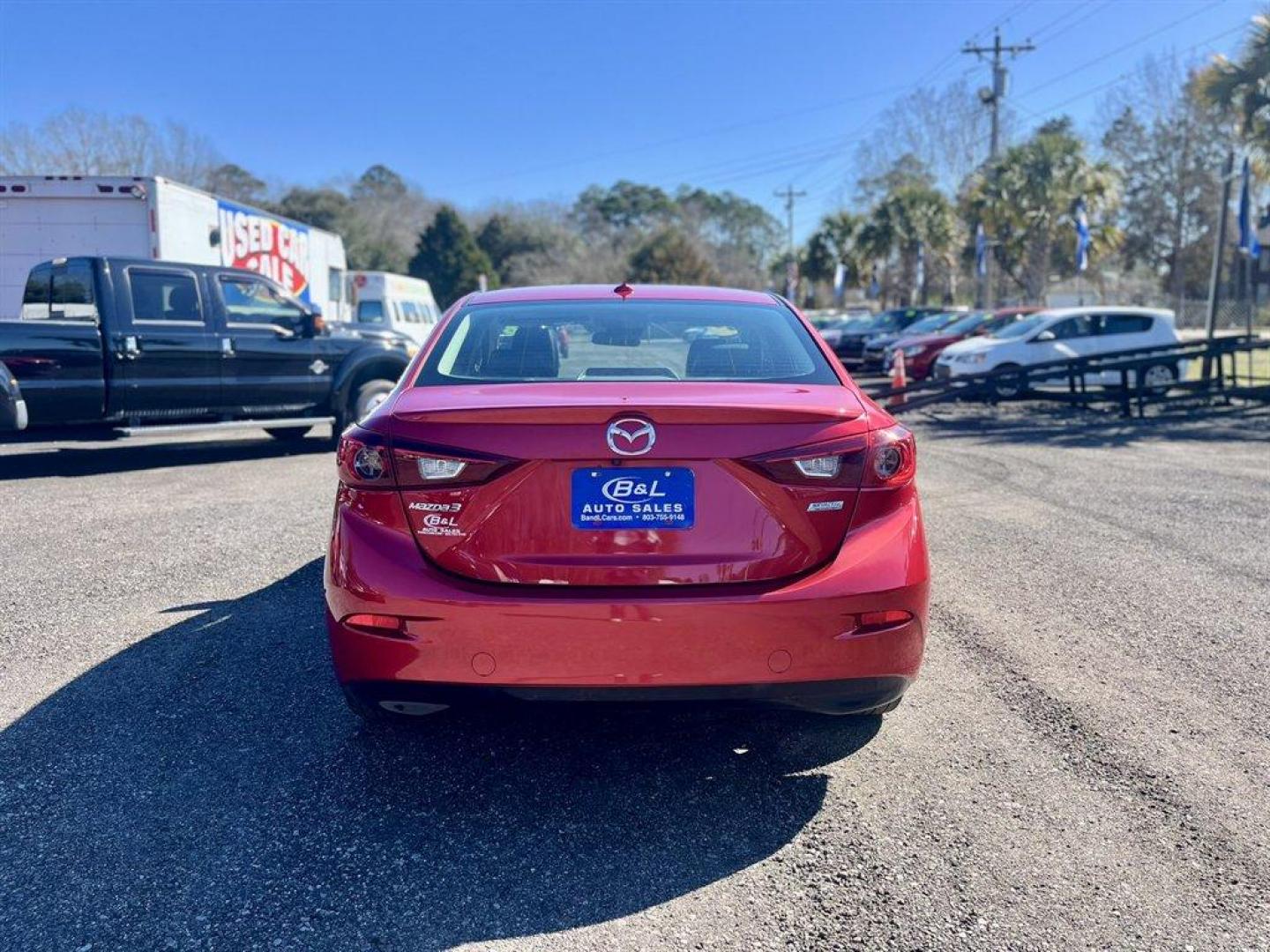 2018 Burgundy /Black Mazda Mazda3 (3MZBN1V39JM) with an 2.5l I-4 DI Dohc 2.5l engine, Manual transmission, located at 745 East Steele Rd., West Columbia, SC, 29170, (803) 755-9148, 33.927212, -81.148483 - Special Internet Price! 2018 Mazda Mazda3 with AM/FM radio, Backup camera, Manual transmission, Leather interior, Sunroof, Push to start, Keyless entry, Powered windows, Powered door locks, Plus more! - Photo#4
