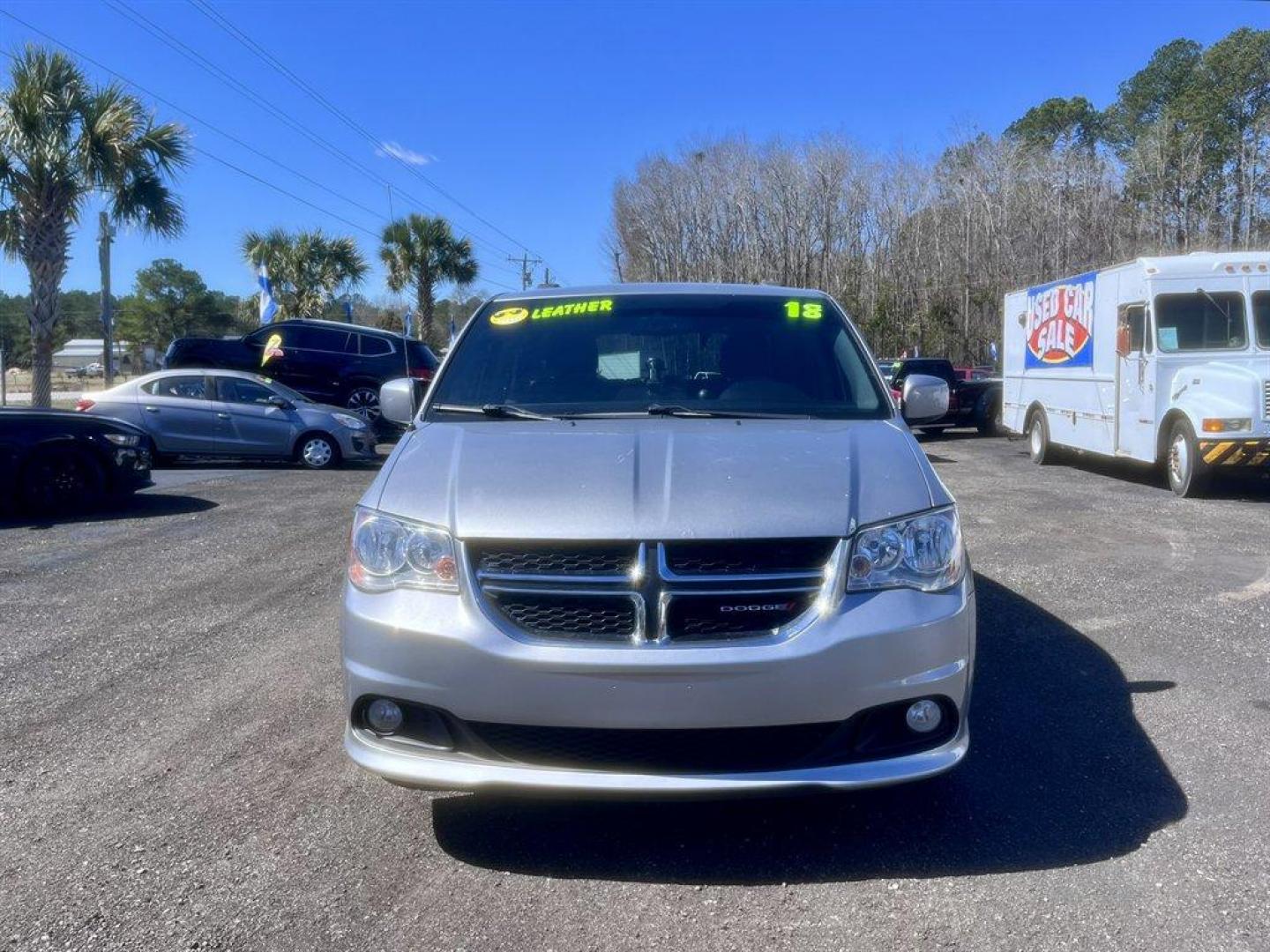 2018 Silver /Black Dodge Grand Caravan (2C4RDGCG9JR) with an 3.6l V6 MPI Dohc VVT Flex engine, Automatic transmission, located at 745 East Steele Rd., West Columbia, SC, 29170, (803) 755-9148, 33.927212, -81.148483 - Special Internet Price! 2018 Dodge Grand Caravan with AM/FM, Backup camera, Cruise control, 3rd row seating, Leather interior, Powered rear slinding doors, Keyless entry, Powered door locks, Powered windows, Plus more! - Photo#1