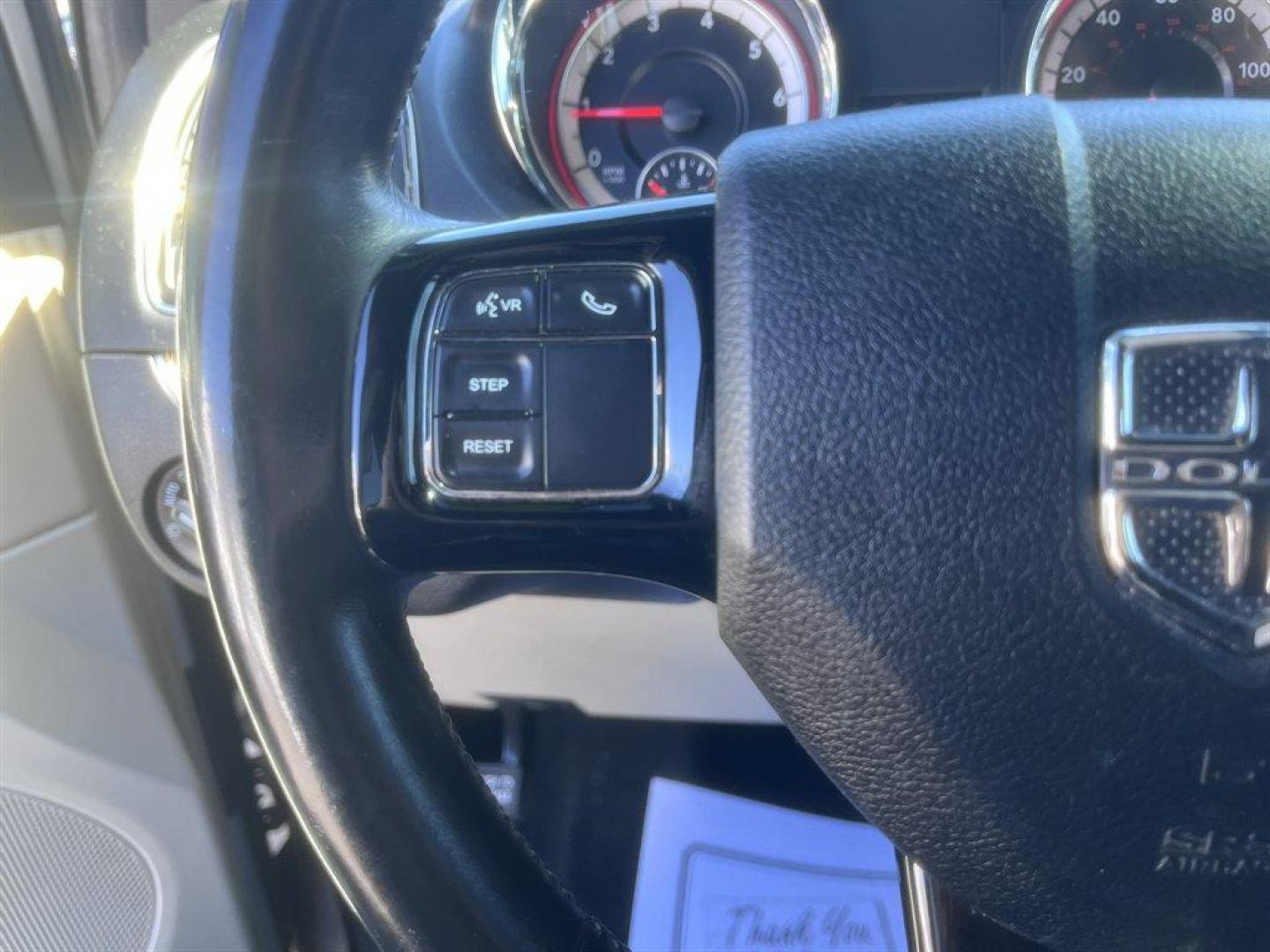 2018 Silver /Black Dodge Grand Caravan (2C4RDGCG9JR) with an 3.6l V6 MPI Dohc VVT Flex engine, Automatic transmission, located at 745 East Steele Rd., West Columbia, SC, 29170, (803) 755-9148, 33.927212, -81.148483 - Special Internet Price! 2018 Dodge Grand Caravan with AM/FM, Backup camera, Cruise control, 3rd row seating, Leather interior, Powered rear slinding doors, Keyless entry, Powered door locks, Powered windows, Plus more! - Photo#8