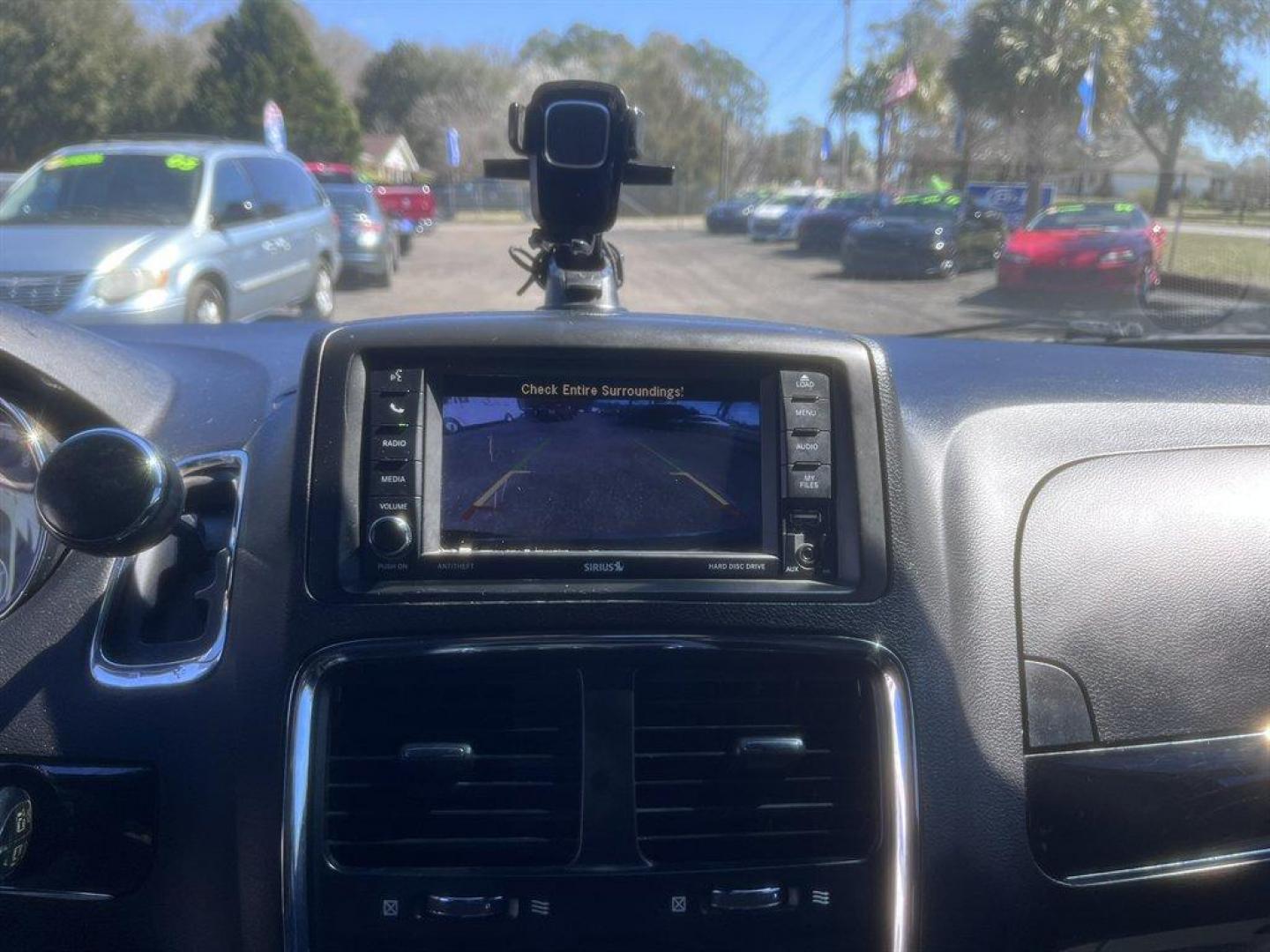 2018 Silver /Black Dodge Grand Caravan (2C4RDGCG9JR) with an 3.6l V6 MPI Dohc VVT Flex engine, Automatic transmission, located at 745 East Steele Rd., West Columbia, SC, 29170, (803) 755-9148, 33.927212, -81.148483 - Special Internet Price! 2018 Dodge Grand Caravan with AM/FM, Backup camera, Cruise control, 3rd row seating, Leather interior, Powered rear slinding doors, Keyless entry, Powered door locks, Powered windows, Plus more! - Photo#13