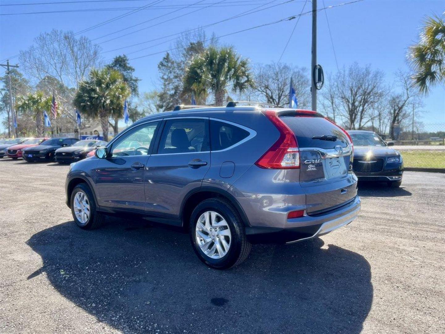 2015 Grey /Grey Honda CR-V (5J6RM4H55FL) with an 2.4l I-4 MPI Dohc 2.4l engine, Automatic transmission, located at 745 East Steele Rd., West Columbia, SC, 29170, (803) 755-9148, 33.927212, -81.148483 - Special Internet Price! 2015 Honda CR-V with AM/FM radio, Cruise control, Backup camera, Sunroof, Keyless entry, Push to start, Cloth interior, Powered windows, Powered door locks, Plus more! - Photo#5