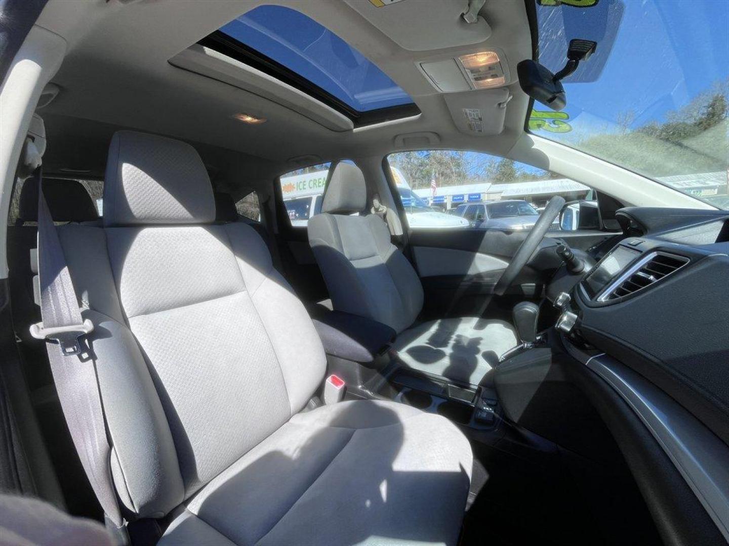 2015 Grey /Grey Honda CR-V (5J6RM4H55FL) with an 2.4l I-4 MPI Dohc 2.4l engine, Automatic transmission, located at 745 East Steele Rd., West Columbia, SC, 29170, (803) 755-9148, 33.927212, -81.148483 - Special Internet Price! 2015 Honda CR-V with AM/FM radio, Cruise control, Backup camera, Sunroof, Keyless entry, Push to start, Cloth interior, Powered windows, Powered door locks, Plus more! - Photo#26