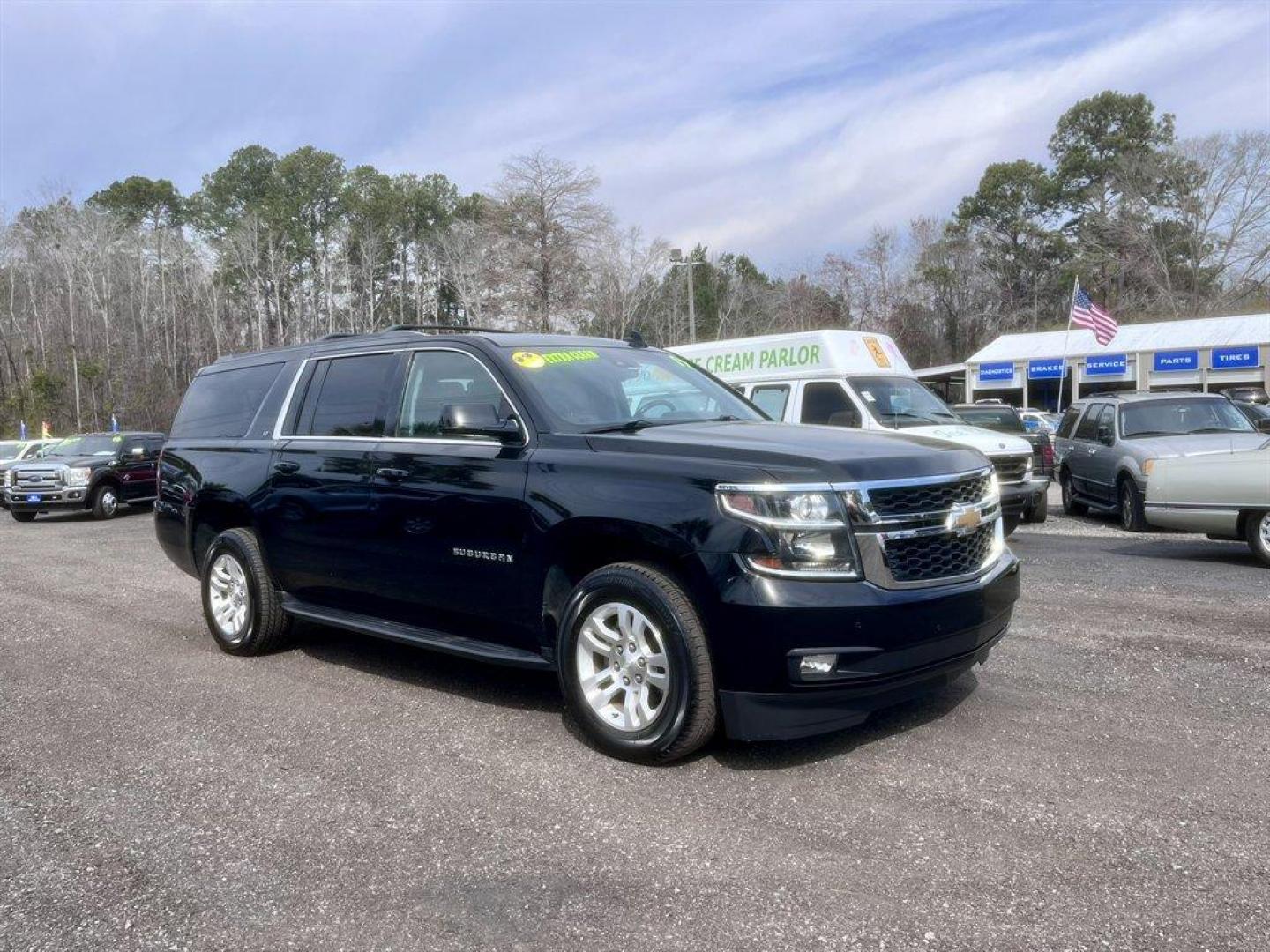 2017 Black /Grey Chevrolet Suburban (1GNSCHKC0HR) with an 5.3l V8 DI VVT Flex 5.3l engine, Automatic transmission, located at 745 East Steele Rd., West Columbia, SC, 29170, (803) 755-9148, 33.927212, -81.148483 - Special Internet Price! 2017 Chevrolet Suburban LT with AM/FM radio, Bluetooth, Backup camera, Sunroof, Push to start, Keyless entry, Leather interior, Heated seats, Rear entertainment, 3rd row seating, Powered windows, Powered door locks, Plus more! - Photo#2