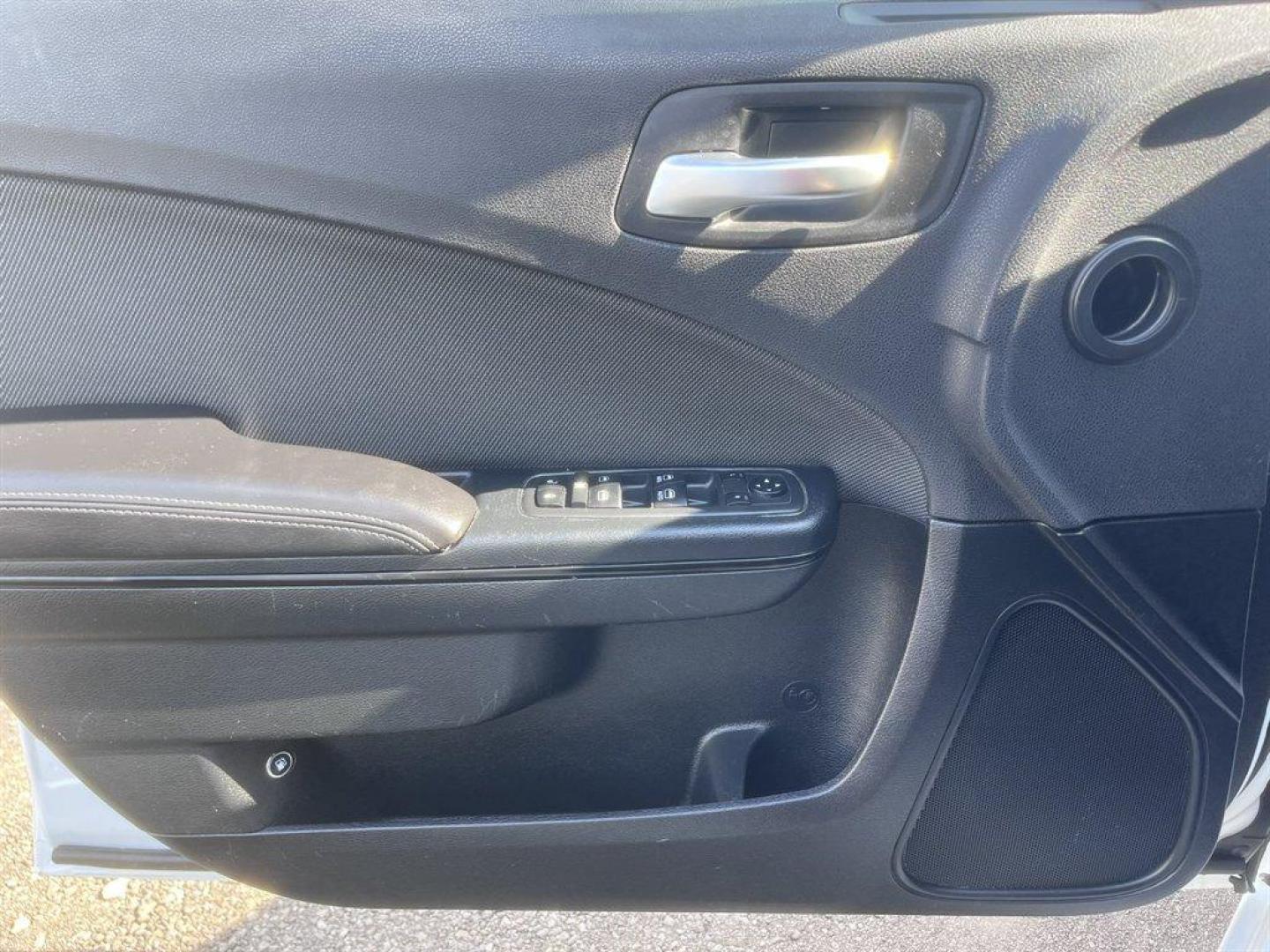 2018 White /Black Dodge Charger (2C3CDXBG4JH) with an 3.6l V6 MPI Dohc VVT Flex engine, Automatic transmission, located at 745 East Steele Rd., West Columbia, SC, 29170, (803) 755-9148, 33.927212, -81.148483 - Special Internet Price! 2018 Dodge Charger with AM/FM, Bluetooth, Backup camera, Cruise control, Keyless entry, Pus to start, Cloth interior, Powered driver seat, Powered windows, Powered door locks, Plus more! - Photo#17