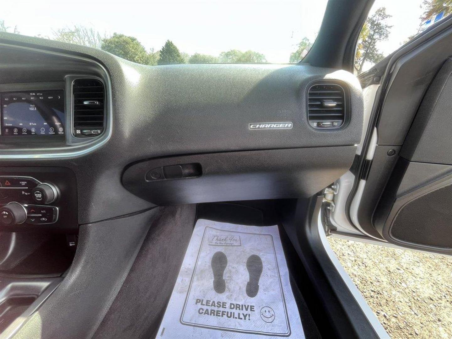 2018 White /Black Dodge Charger (2C3CDXBG4JH) with an 3.6l V6 MPI Dohc VVT Flex engine, Automatic transmission, located at 745 East Steele Rd., West Columbia, SC, 29170, (803) 755-9148, 33.927212, -81.148483 - Special Internet Price! 2018 Dodge Charger with AM/FM, Bluetooth, Backup camera, Cruise control, Keyless entry, Pus to start, Cloth interior, Powered driver seat, Powered windows, Powered door locks, Plus more! - Photo#27