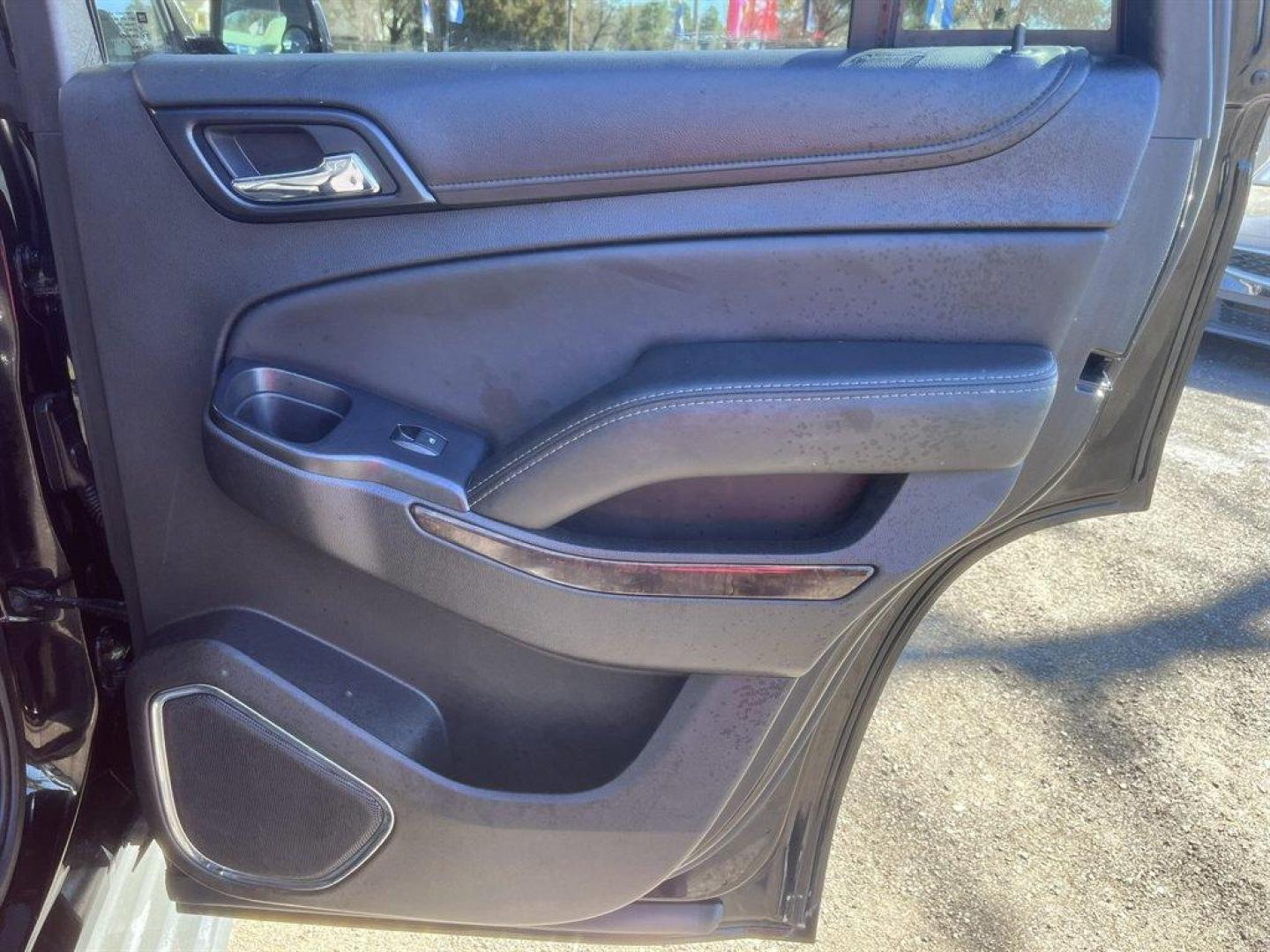 2017 Black /Black Chevrolet Tahoe (1GNSCBKC2HR) with an 5.3l V8 DI VVT Flex 5.3l engine, Automatic transmission, located at 745 East Steele Rd., West Columbia, SC, 29170, (803) 755-9148, 33.927212, -81.148483 - Special Internet Price! 2017 Chevrolet Tahoe with AM/FM radio, Bluetooth, Cruise control, Backup camera, Navigation, Leather interior, Keyless entry, 3rd row seating, Heated front seats, Powered front seats, Powered windows, Powered door locks, Plus more! - Photo#28