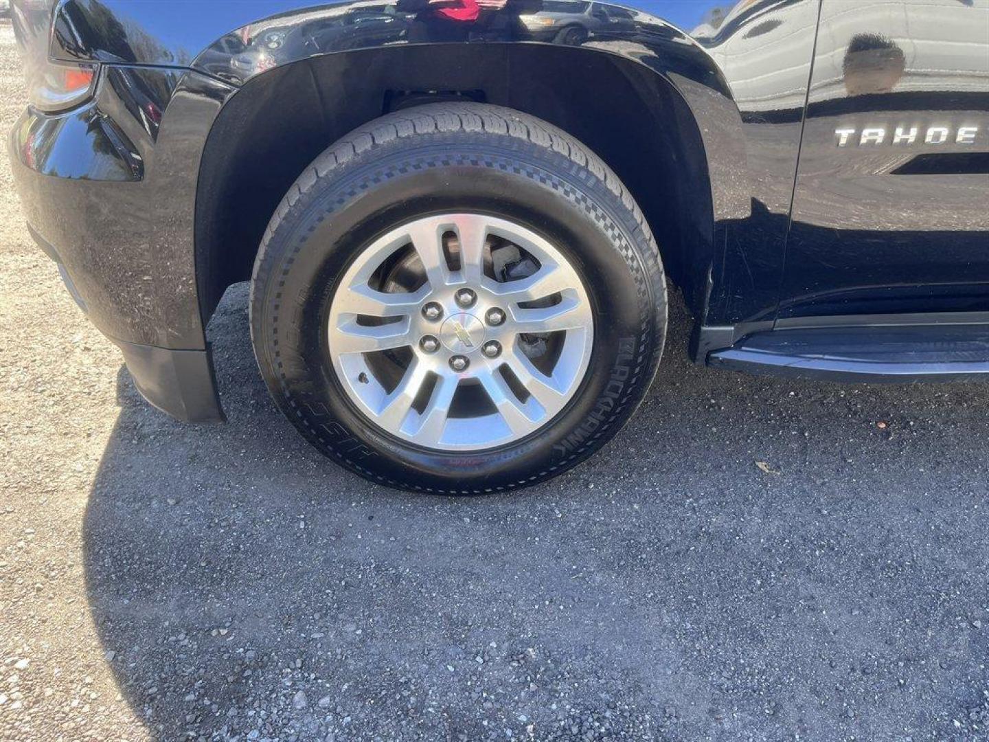 2017 Black /Black Chevrolet Tahoe (1GNSCBKC2HR) with an 5.3l V8 DI VVT Flex 5.3l engine, Automatic transmission, located at 745 East Steele Rd., West Columbia, SC, 29170, (803) 755-9148, 33.927212, -81.148483 - Special Internet Price! 2017 Chevrolet Tahoe with AM/FM radio, Bluetooth, Cruise control, Backup camera, Navigation, Leather interior, Keyless entry, 3rd row seating, Heated front seats, Powered front seats, Powered windows, Powered door locks, Plus more! - Photo#41