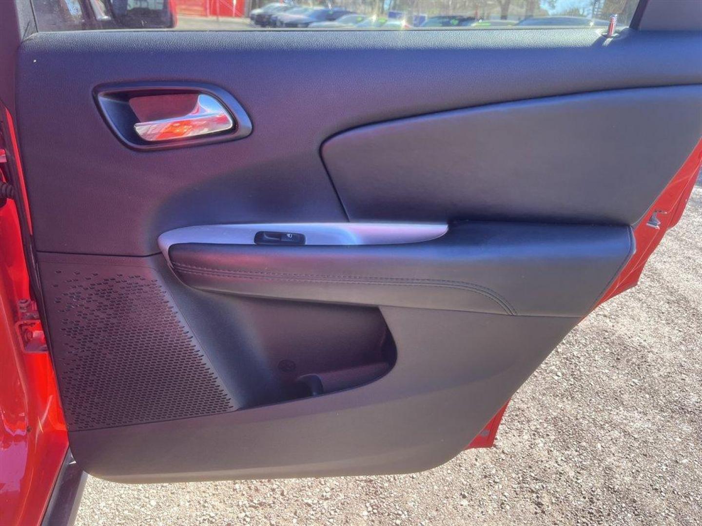 2018 Orange /Black Dodge Journey (3C4PDCBG9JT) with an 3.6l V6 MPI Dohc VVT Flex engine, Automatic transmission, located at 745 East Steele Rd., West Columbia, SC, 29170, (803) 755-9148, 33.927212, -81.148483 - Special Internet Price! 2018 Dodge Journey with AM/FM radio, Bluetooth, Backup camera, Cruise control, Cloth interior, 3rd row seating, Keyless entry, Powered windows, Powered door locks, Plus more! - Photo#23