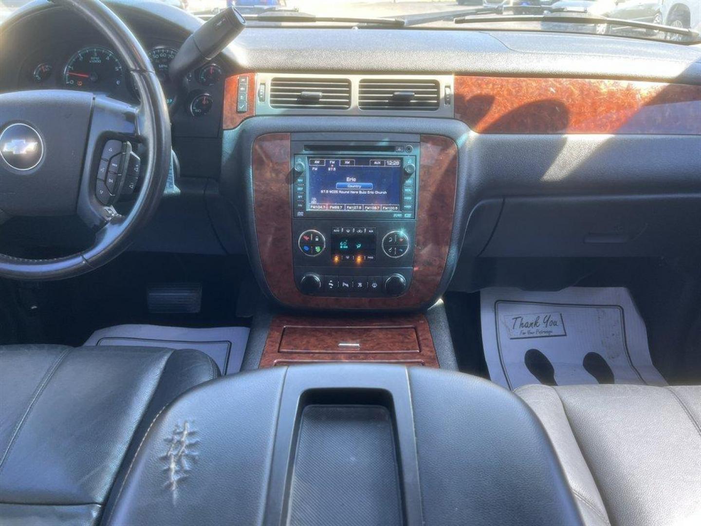 2008 Black /Black Chevrolet Suburban (3GNFC16078G) with an 5.3l V8 SFI Flex 5.3l engine, Automatic transmission, located at 745 East Steele Rd., West Columbia, SC, 29170, (803) 755-9148, 33.927212, -81.148483 - Special Internet Price! 2008 Chevrolet Suburban LTZ with AM/FM radio, Bluetooth, Backup camera, Navigation, Cruise control, Sunroof, Keyless entry, Leather interior, Powered front seats, Heated seats, Rear entertainment, 3rd row seating, Powered windows, Powered liftgate, Powered door locks, Plus mo - Photo#11